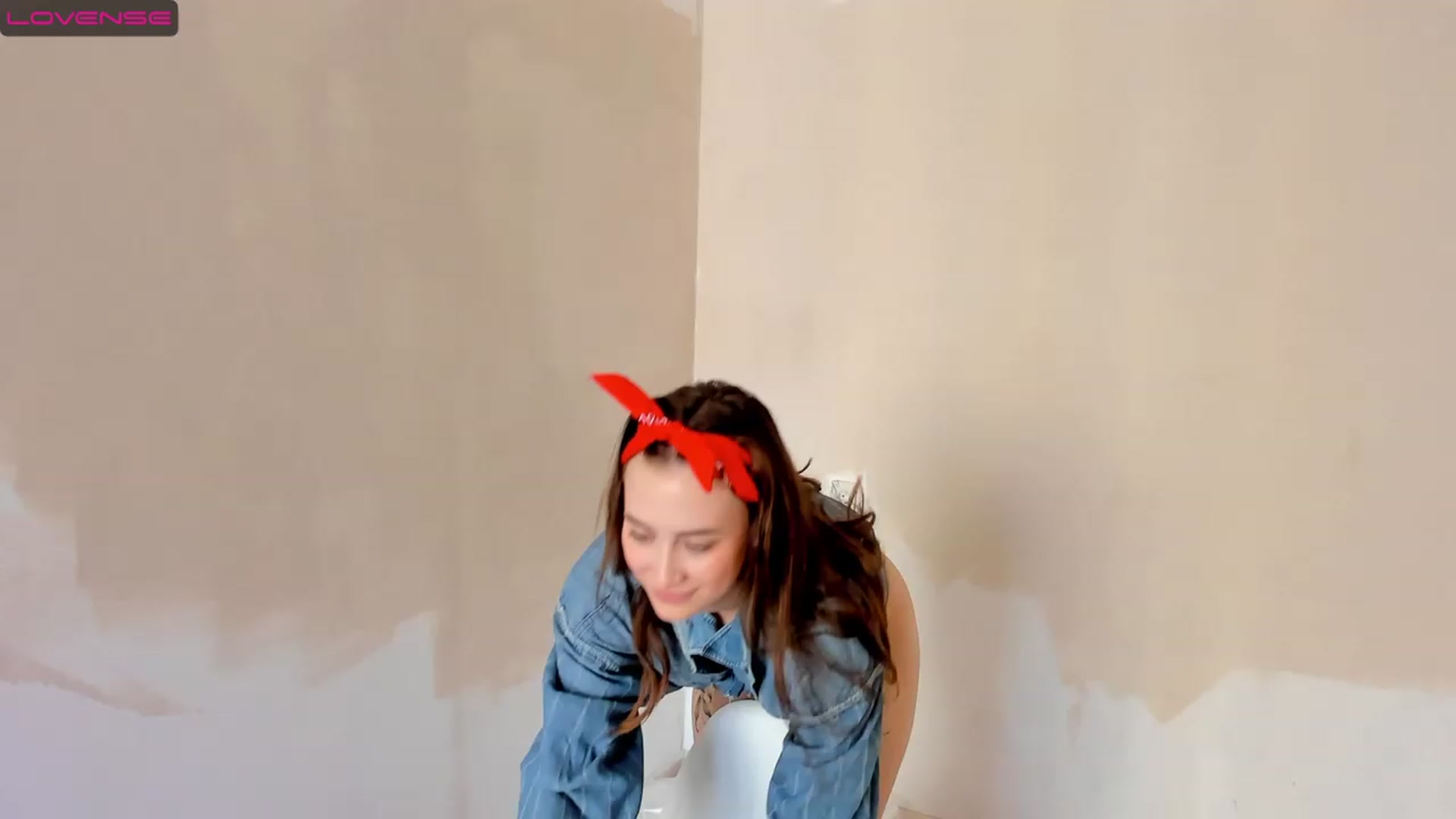 Gallery image thumbnail from Lanna_Rhoades's myfreecams stream on, 07/13/2023, 12:28 image 15 of 20