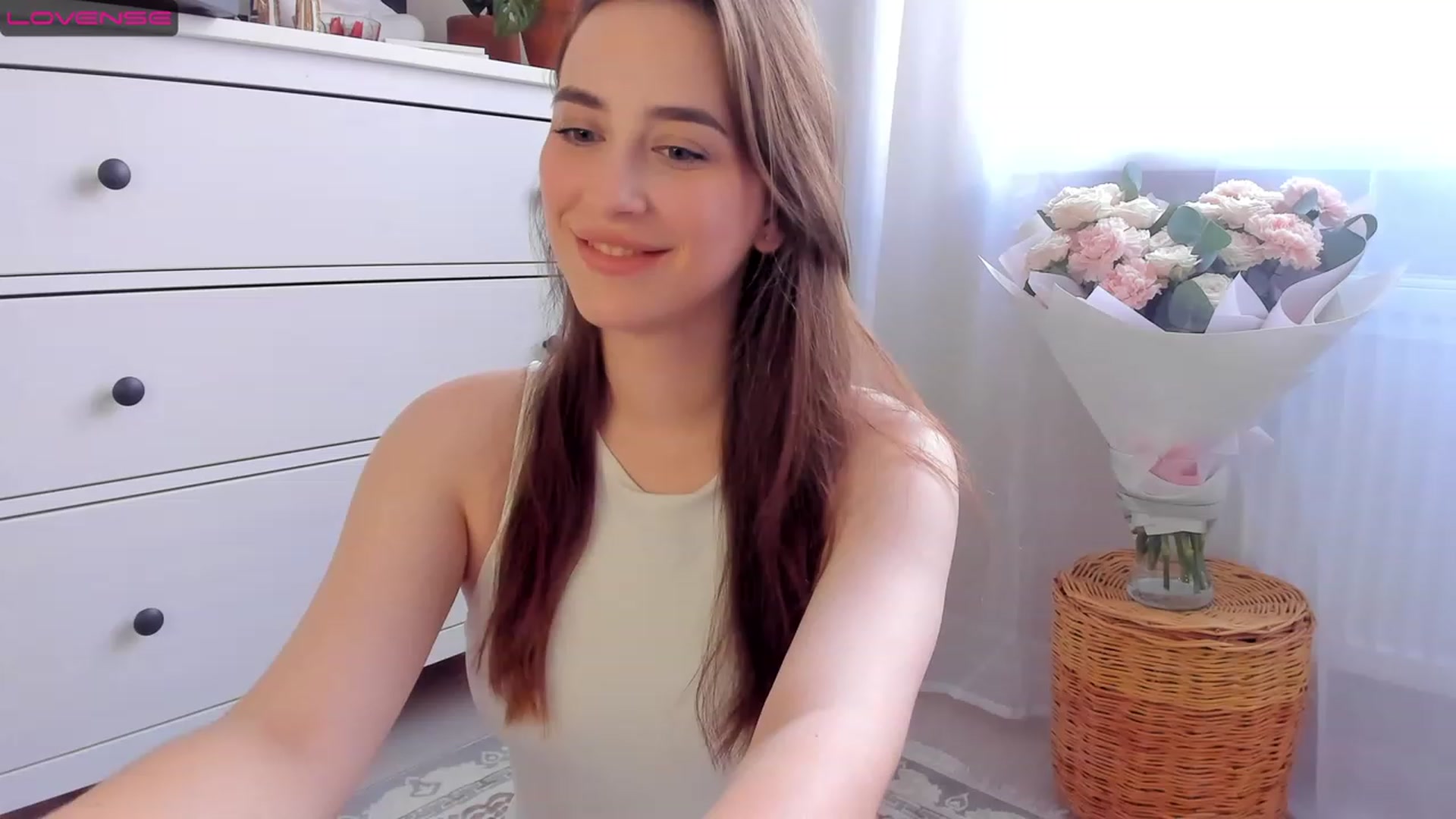 Gallery image thumbnail from Lanna_Rhoades's myfreecams stream on, 07/14/2023, 12:22 image 5 of 20