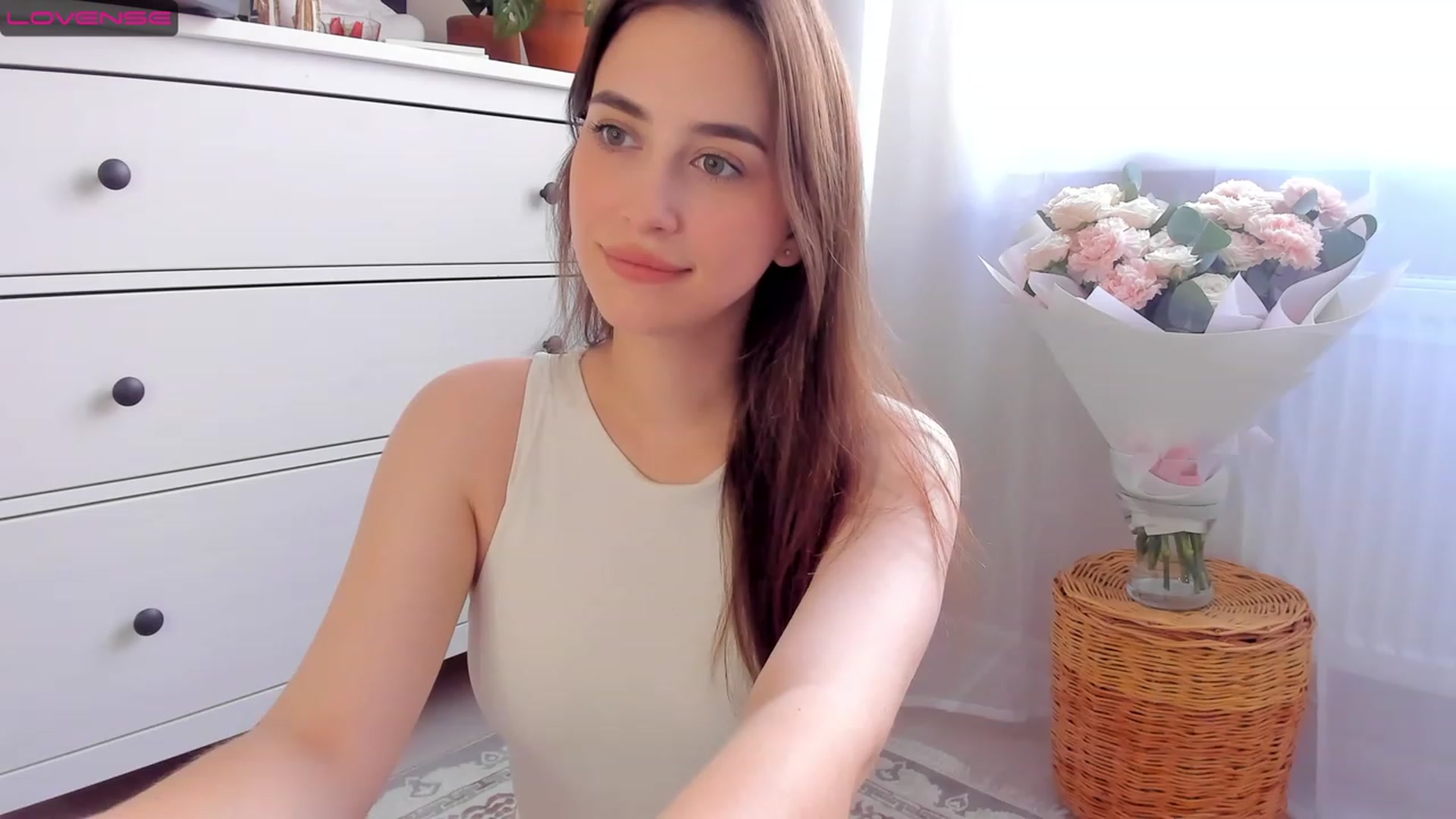 Gallery image thumbnail from Lanna_Rhoades's myfreecams stream on, 07/14/2023, 12:22 image 13 of 20