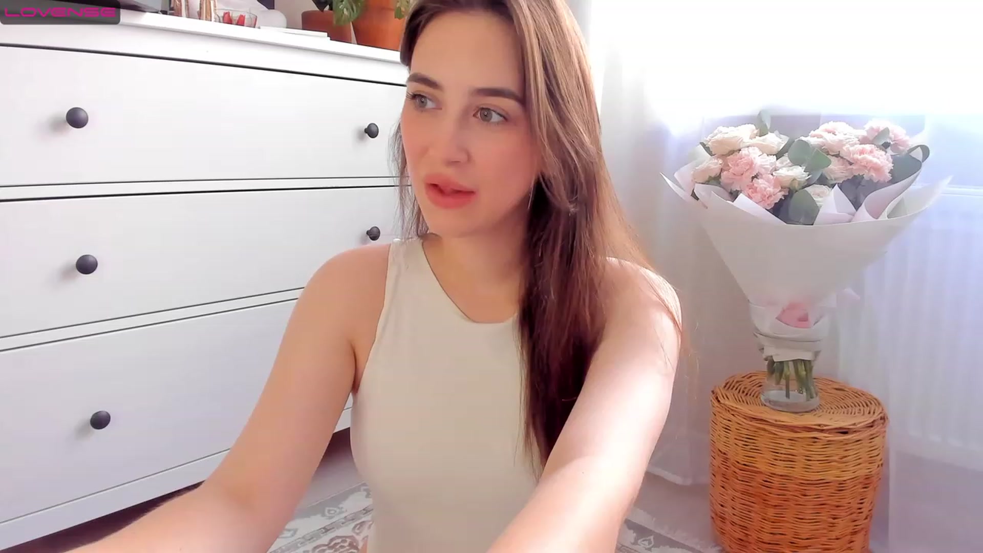 Gallery image thumbnail from Lanna_Rhoades's myfreecams stream on, 07/14/2023, 12:22 image 17 of 20