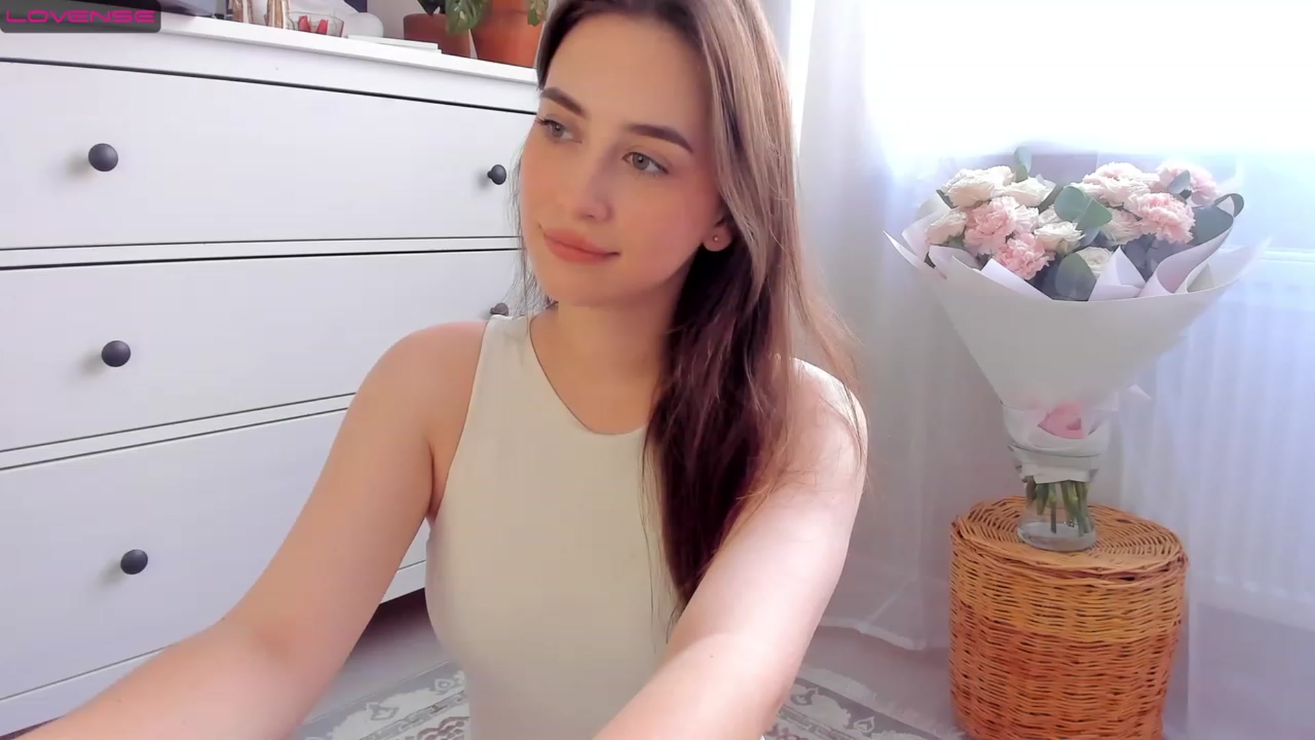 Gallery image thumbnail from Lanna_Rhoades's myfreecams stream on, 07/14/2023, 12:22 image 9 of 20