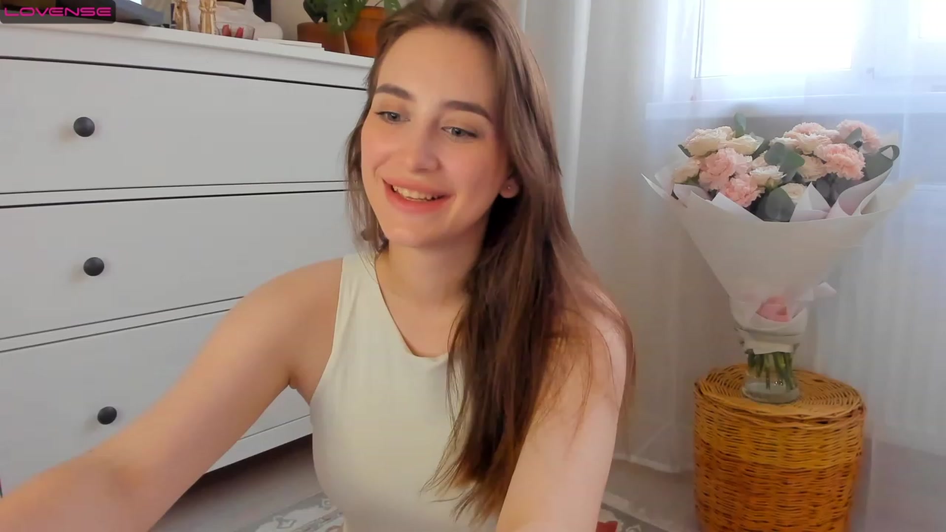 Gallery image thumbnail from Lanna_Rhoades's myfreecams stream on, 07/14/2023, 14:24 image 8 of 20