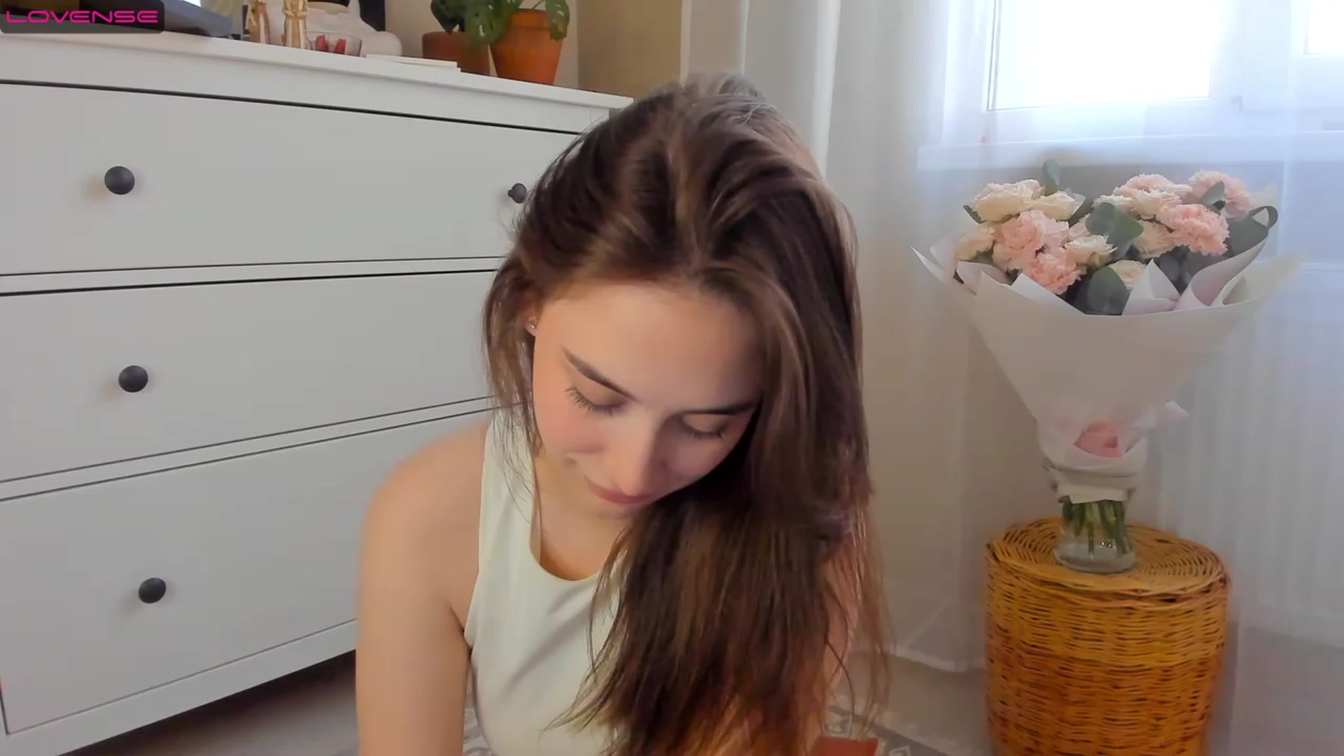 Gallery image thumbnail from Lanna_Rhoades's myfreecams stream on, 07/14/2023, 14:24 image 11 of 20