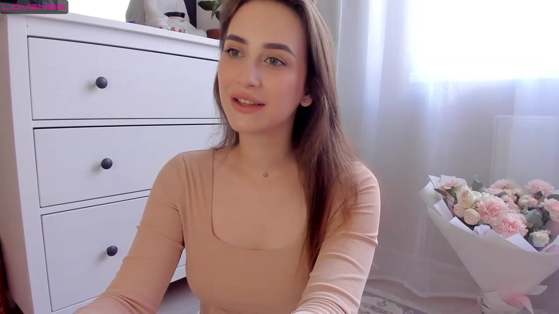 Gallery image thumbnail from Lanna_Rhoades's myfreecams stream on, 07/18/2023, 11:54 image 11 of 20