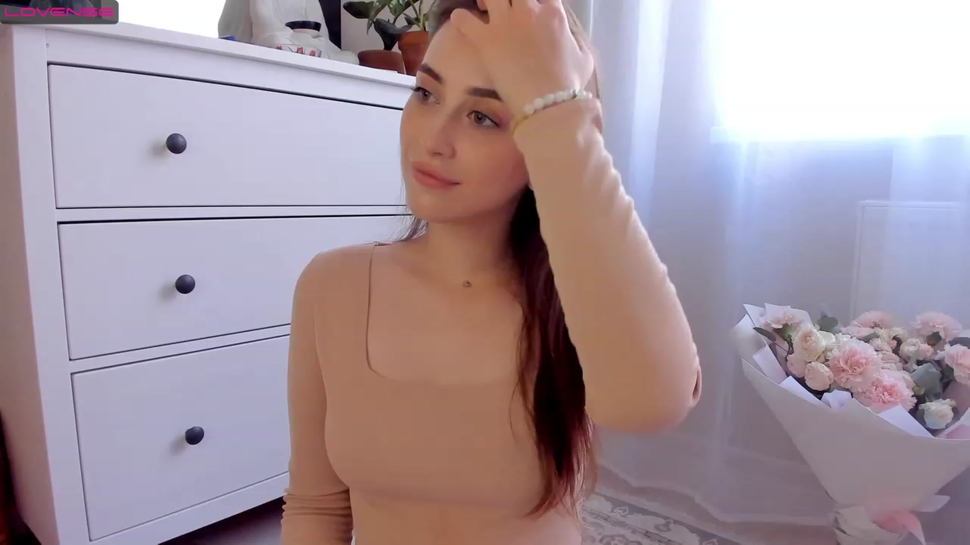 Gallery image thumbnail from Lanna_Rhoades's myfreecams stream on, 07/18/2023, 11:54 image 1 of 20