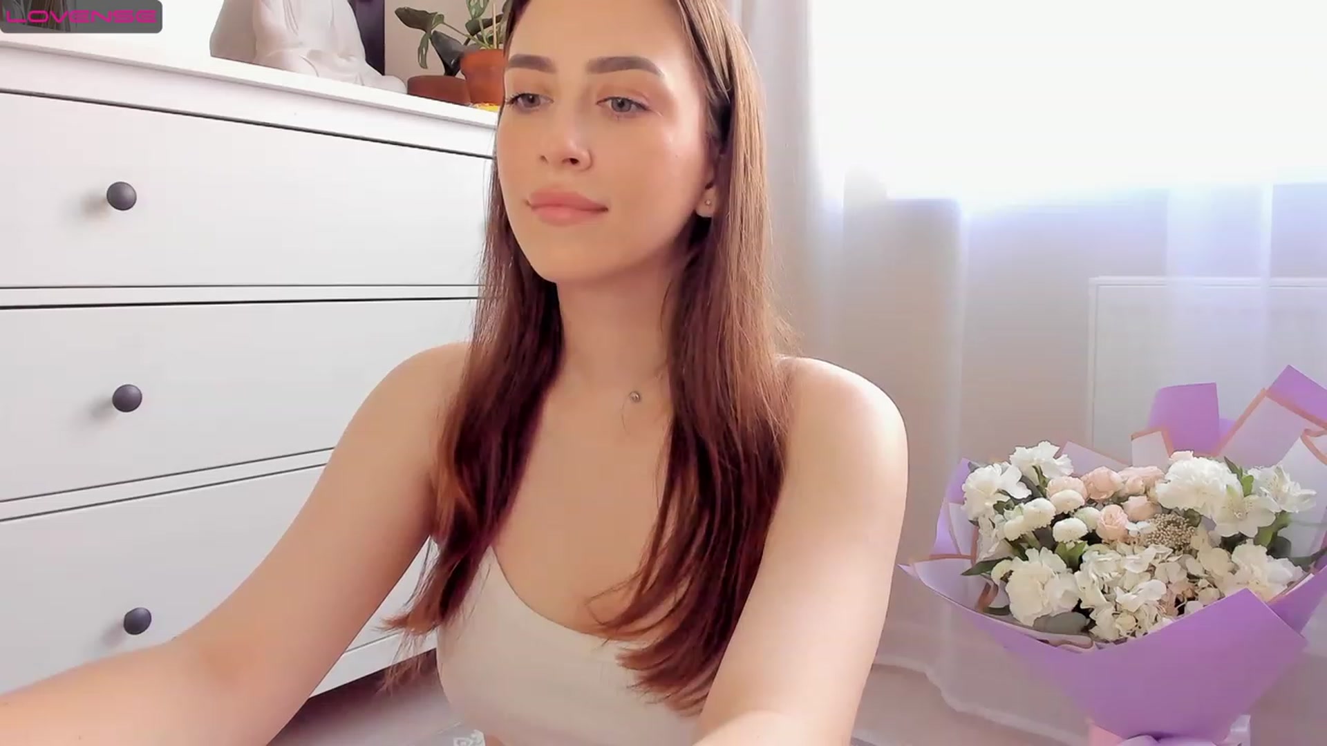 Gallery image thumbnail from Lanna_Rhoades's myfreecams stream on, 07/29/2023, 11:58 image 14 of 20