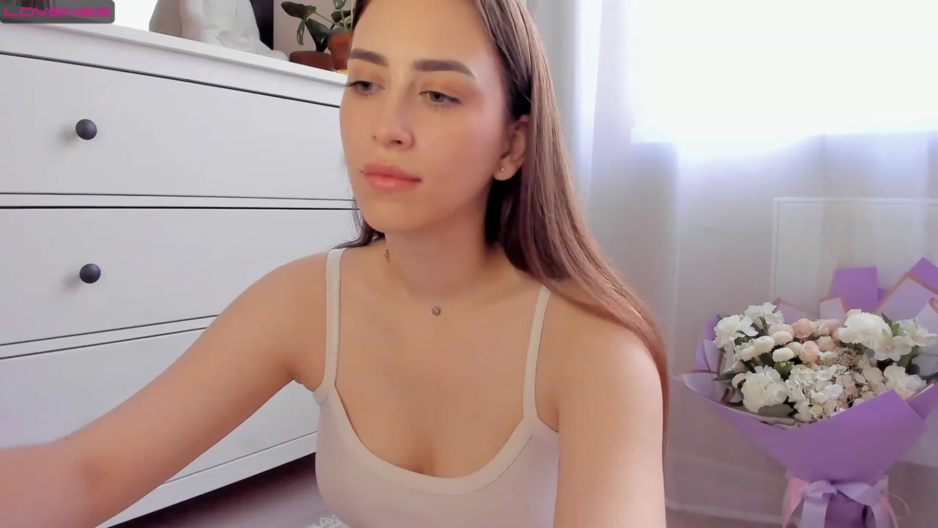 Gallery image thumbnail from Lanna_Rhoades's myfreecams stream on, 07/29/2023, 14:31 image 1 of 20