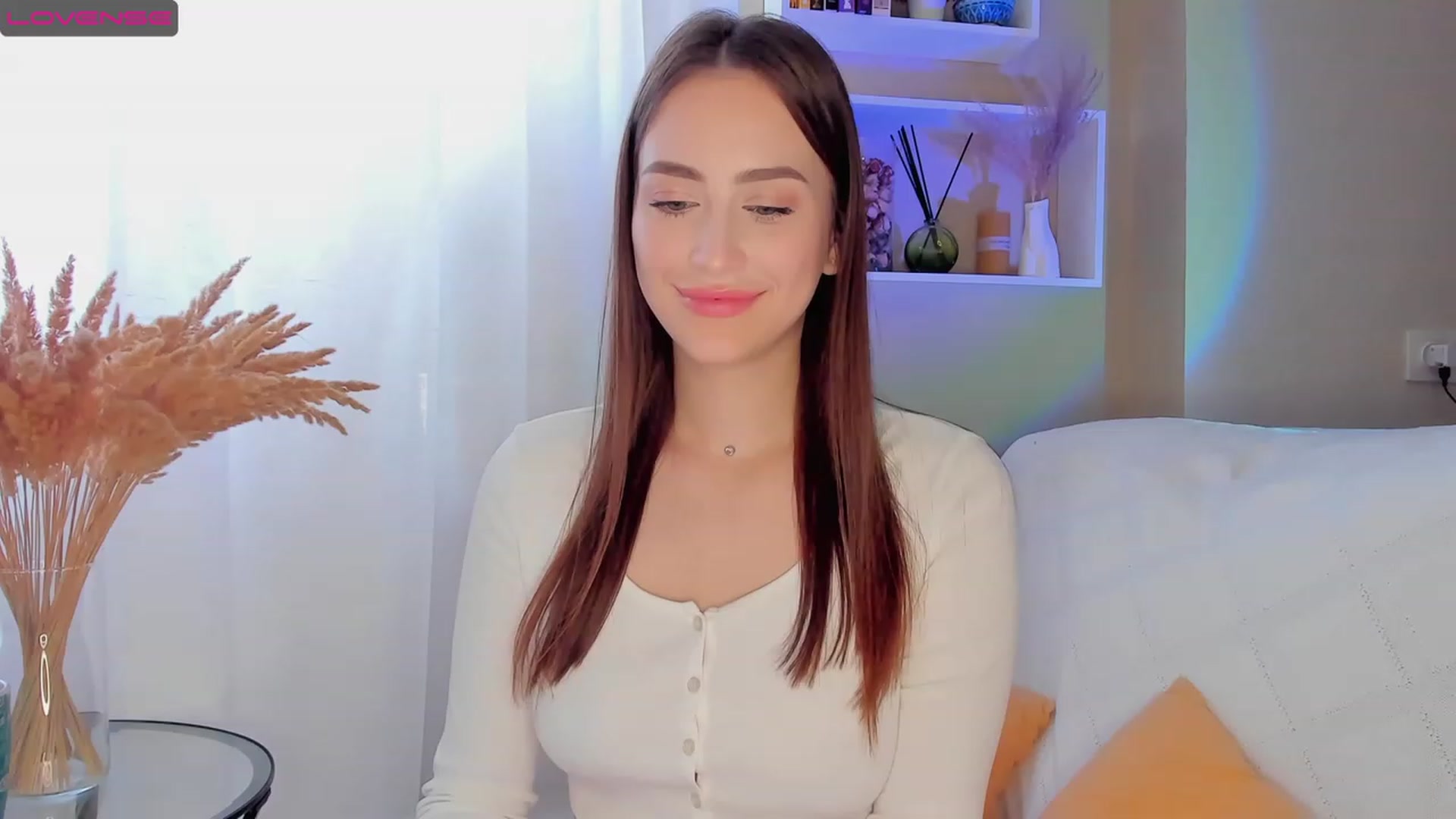 Gallery image thumbnail from Lanna_Rhoades's myfreecams stream on, 09/14/2023, 12:23 image 1 of 20