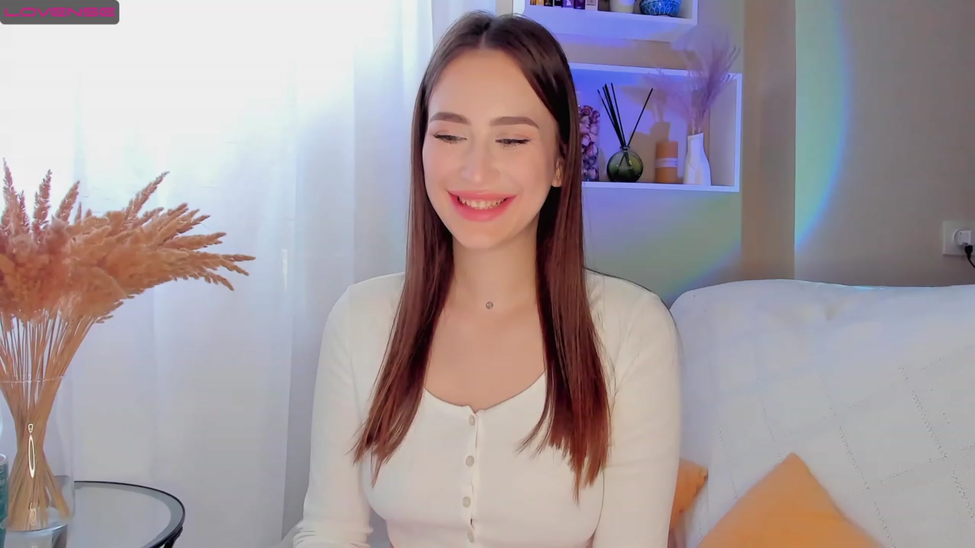 Gallery image thumbnail from Lanna_Rhoades's myfreecams stream on, 09/14/2023, 12:23 image 2 of 20