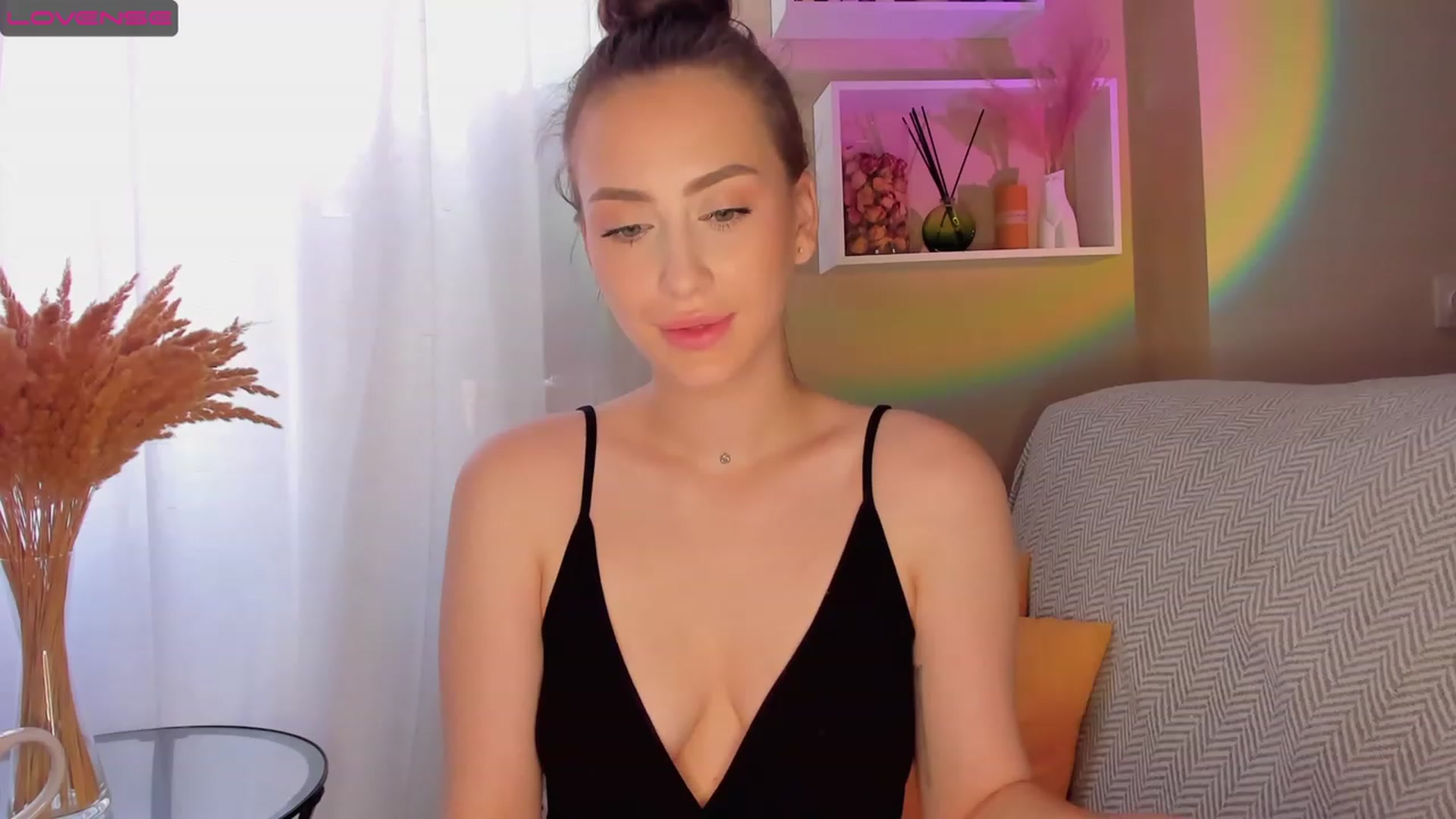 Gallery image thumbnail from Lanna_Rhoades's myfreecams stream on, 09/18/2023, 13:54 image 18 of 20