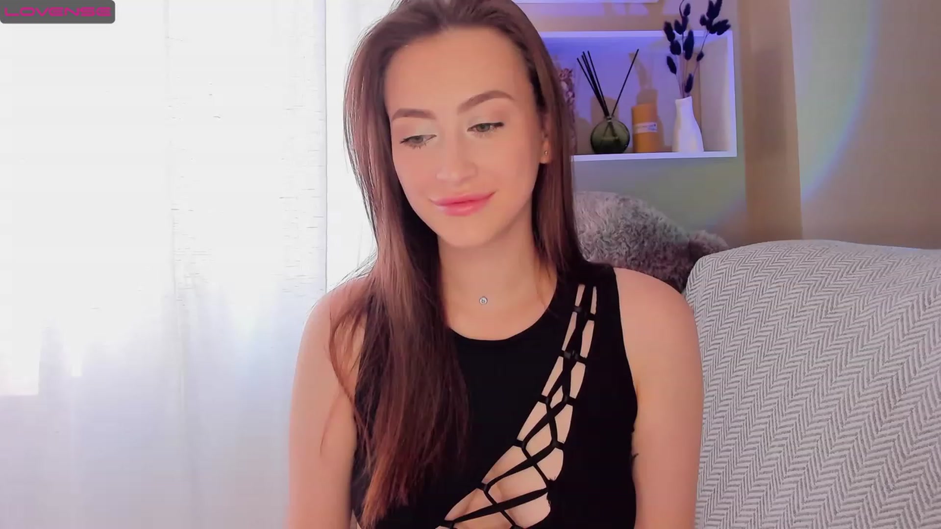 Gallery image thumbnail from Lanna_Rhoades's myfreecams stream on, 09/28/2023, 12:23 image 12 of 20
