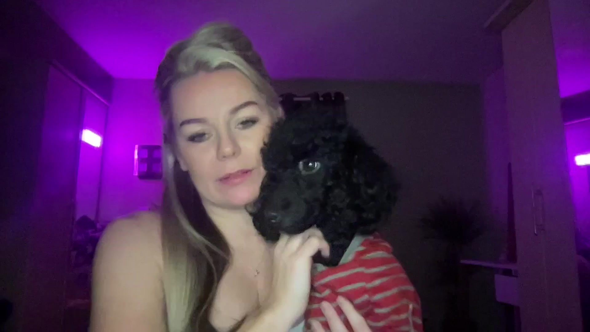 Gallery image thumbnail from LaraBirthday's myfreecams stream on, 01/02/2024, 22:32 image 1 of 20