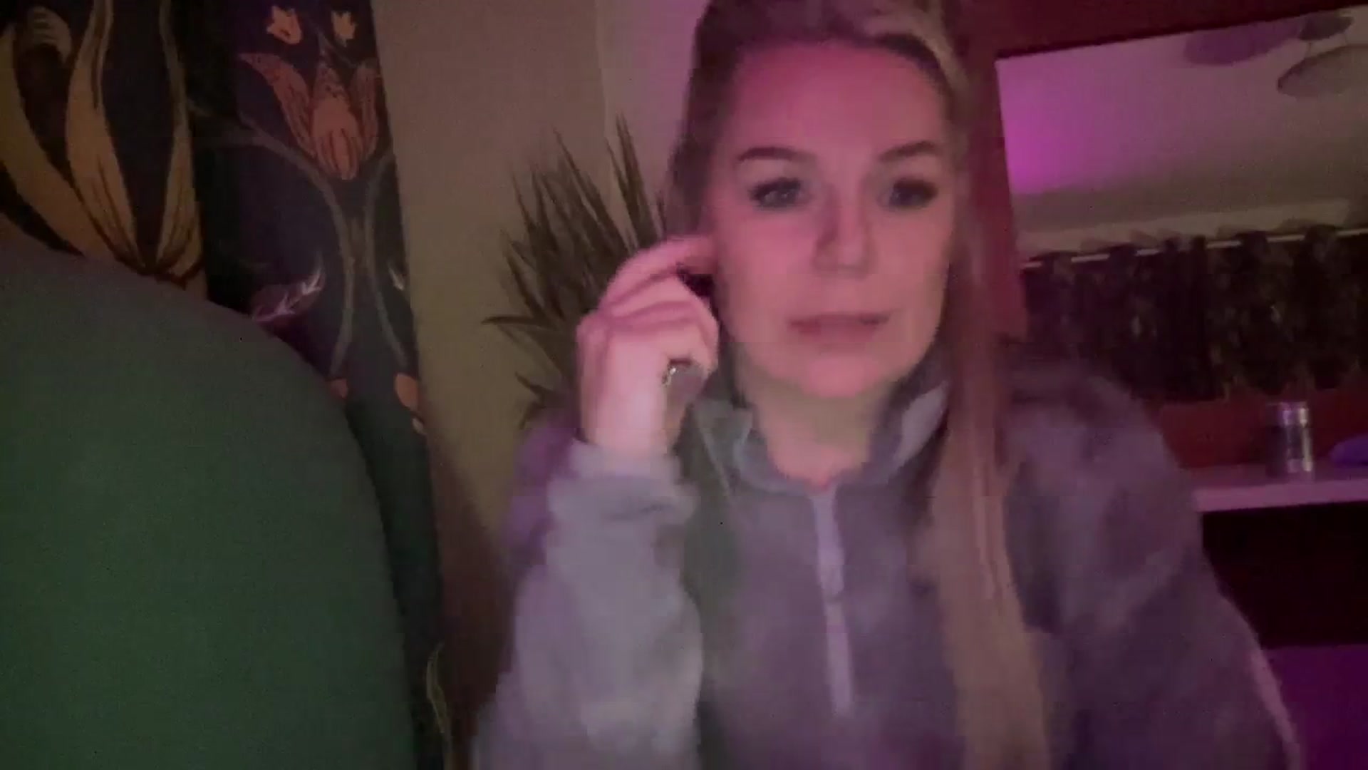 Gallery image thumbnail from LaraBirthday's myfreecams stream on, 01/02/2024, 23:55 image 9 of 20