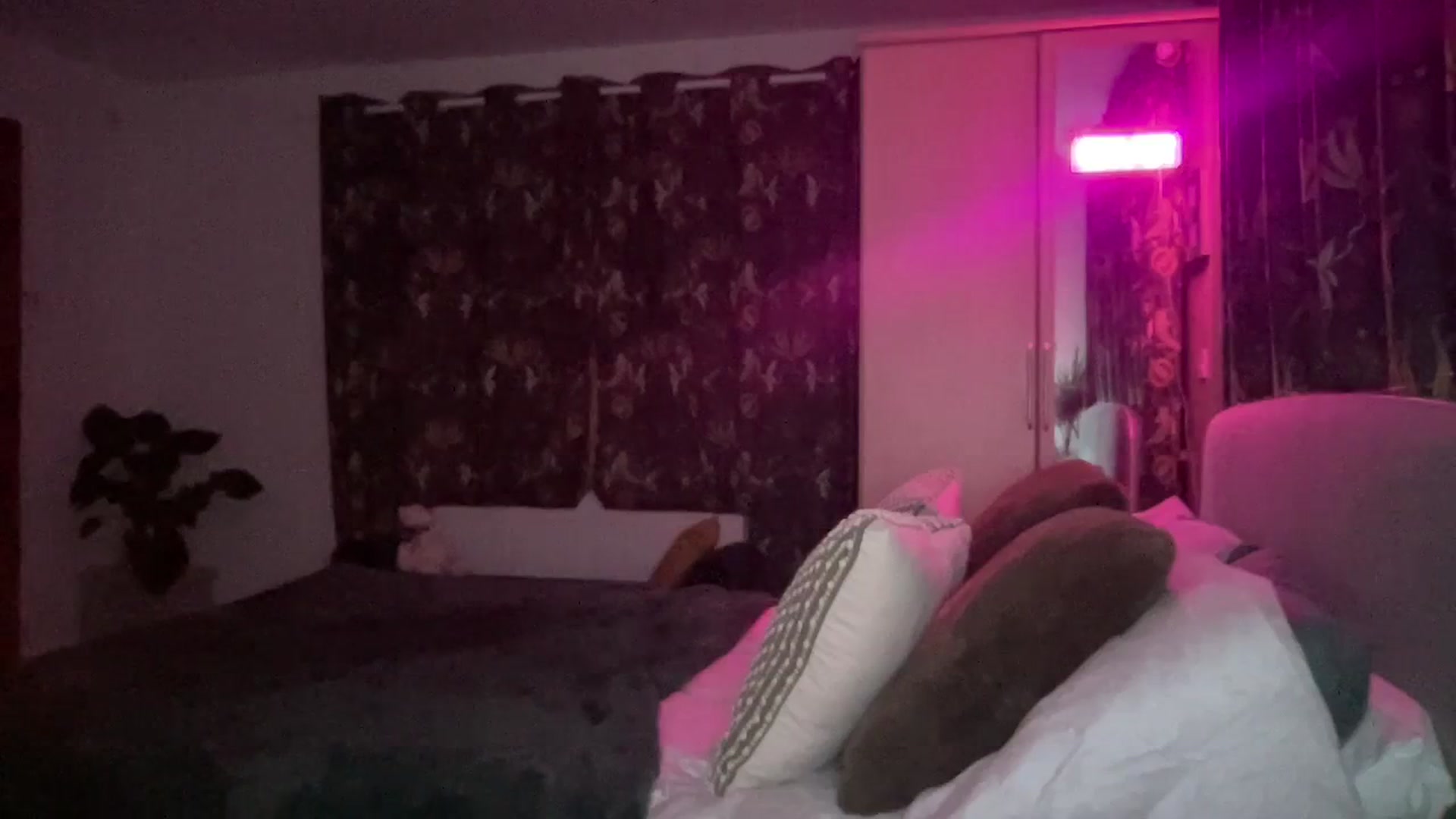 Gallery image thumbnail from LaraBirthday's myfreecams stream on, 01/07/2024, 22:02 image 7 of 20