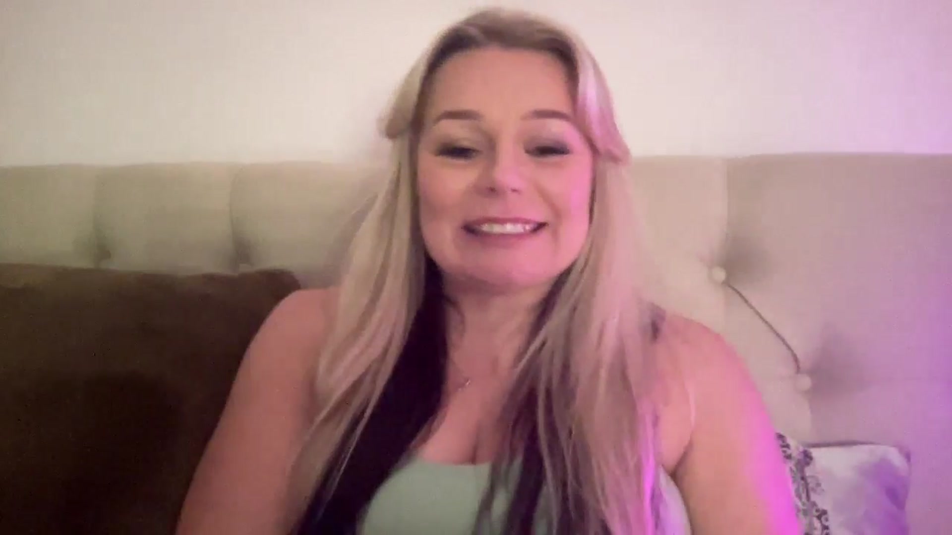 Gallery image thumbnail from LaraBirthday's myfreecams stream on, 01/19/2025, 24:09 image 19 of 20