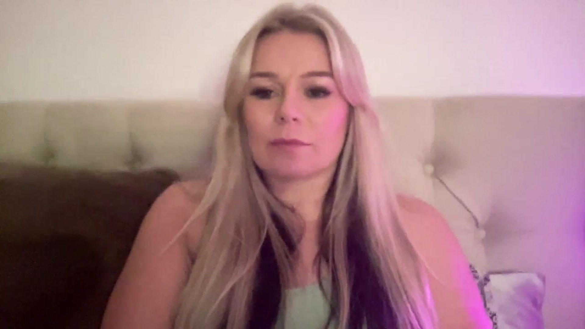 Gallery image thumbnail from LaraBirthday's myfreecams stream on, 01/19/2025, 24:09 image 6 of 20