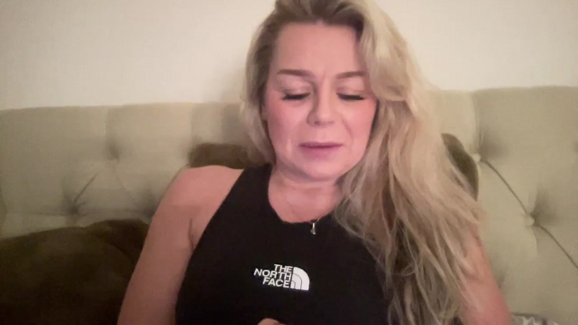 Gallery image thumbnail from LaraBirthday's myfreecams stream on, 01/21/2025, 22:01 image 14 of 20