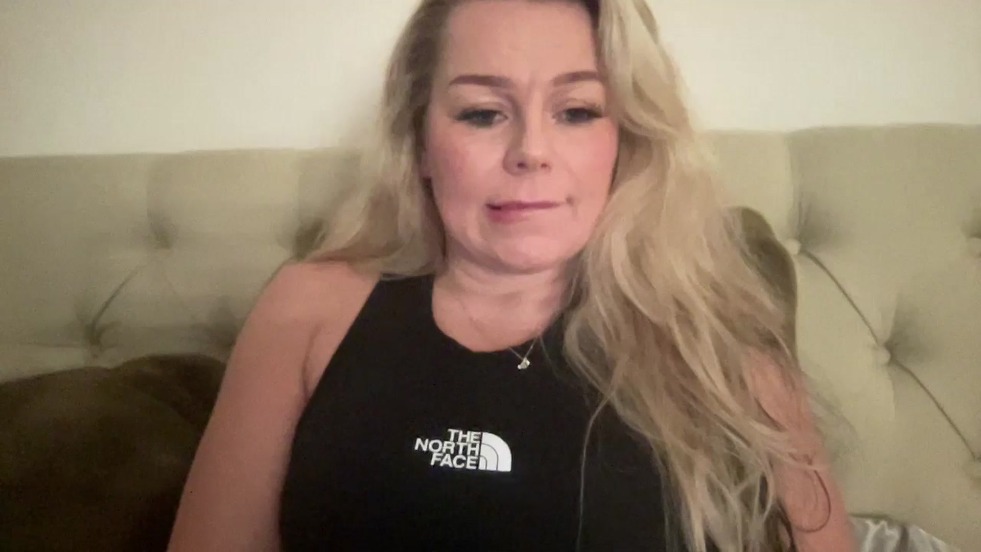 Gallery image thumbnail from LaraBirthday's myfreecams stream on, 01/21/2025, 22:01 image 10 of 20