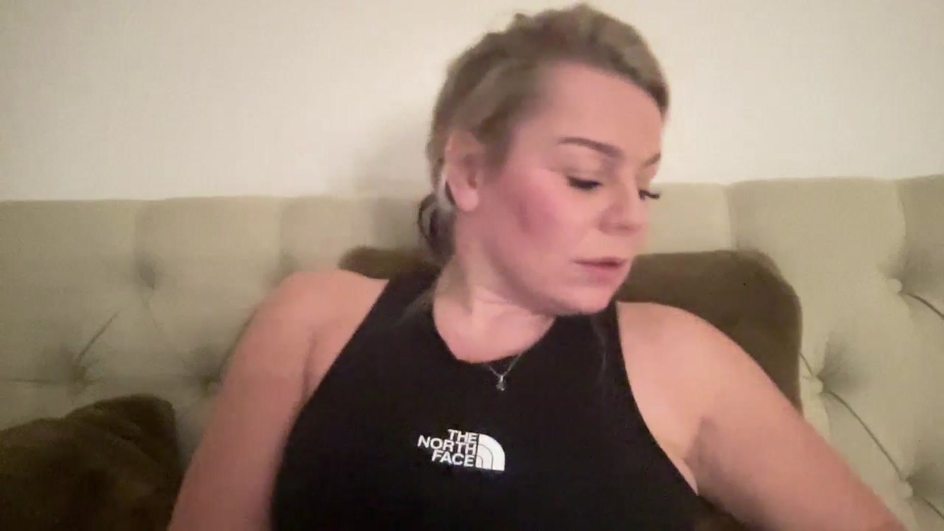 Gallery image thumbnail from LaraBirthday's myfreecams stream on, 01/21/2025, 23:00 image 12 of 20