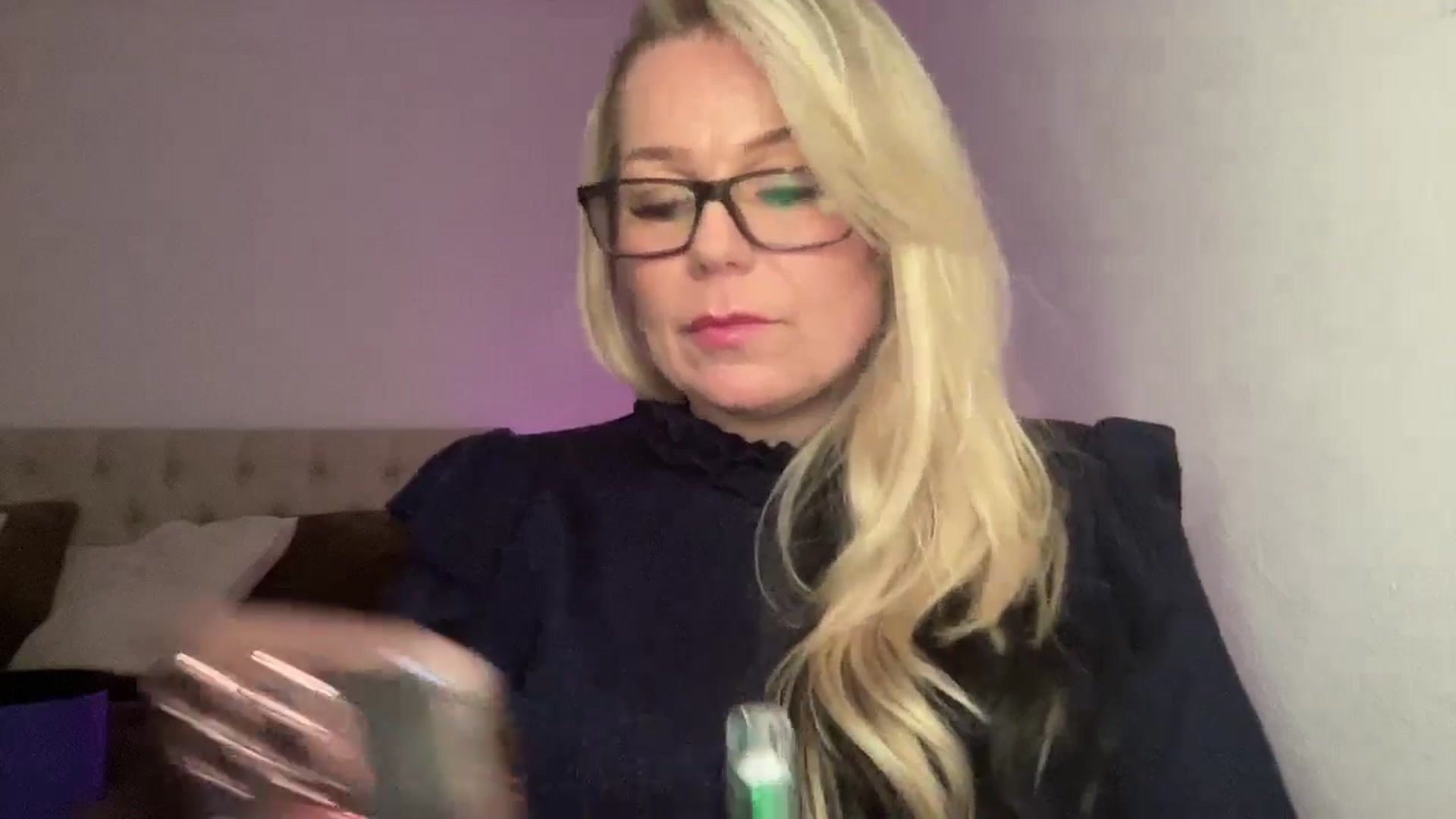 Gallery image thumbnail from LaraBirthday's myfreecams stream on, 01/25/2025, 23:46 image 16 of 20