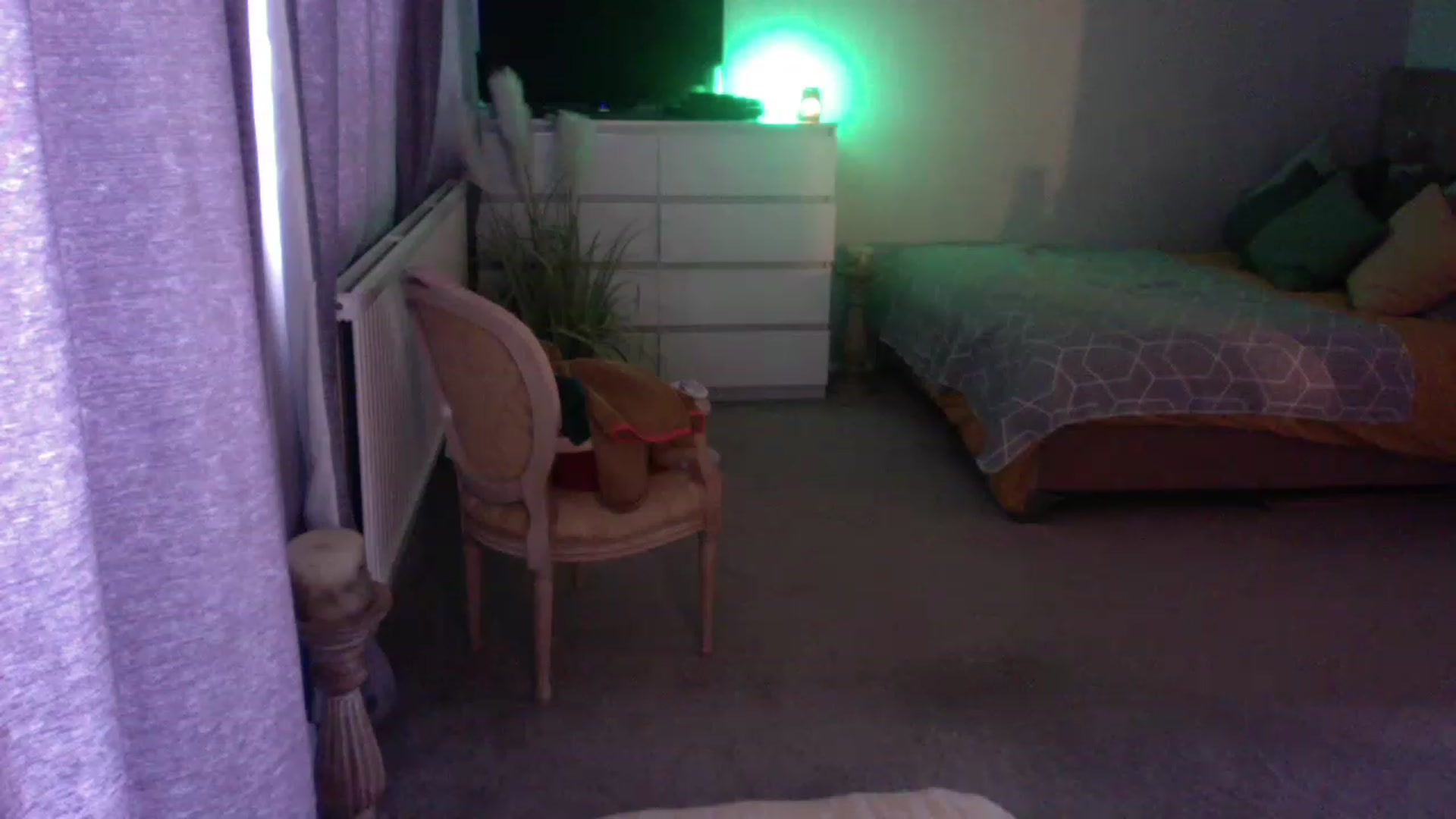 Gallery image thumbnail from LaraLaughs's myfreecams stream on, 12/05/2022, 11:20 image 4 of 20