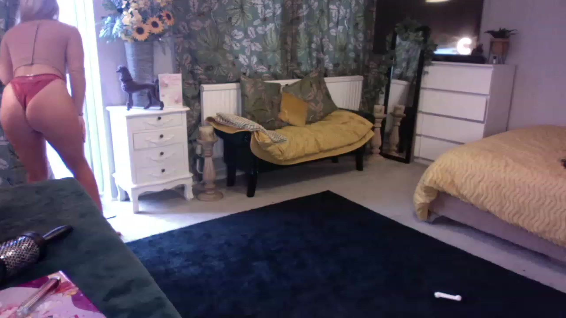 Gallery image thumbnail from LaraLaughs's myfreecams stream on, 01/08/2023, 13:48 image 9 of 20
