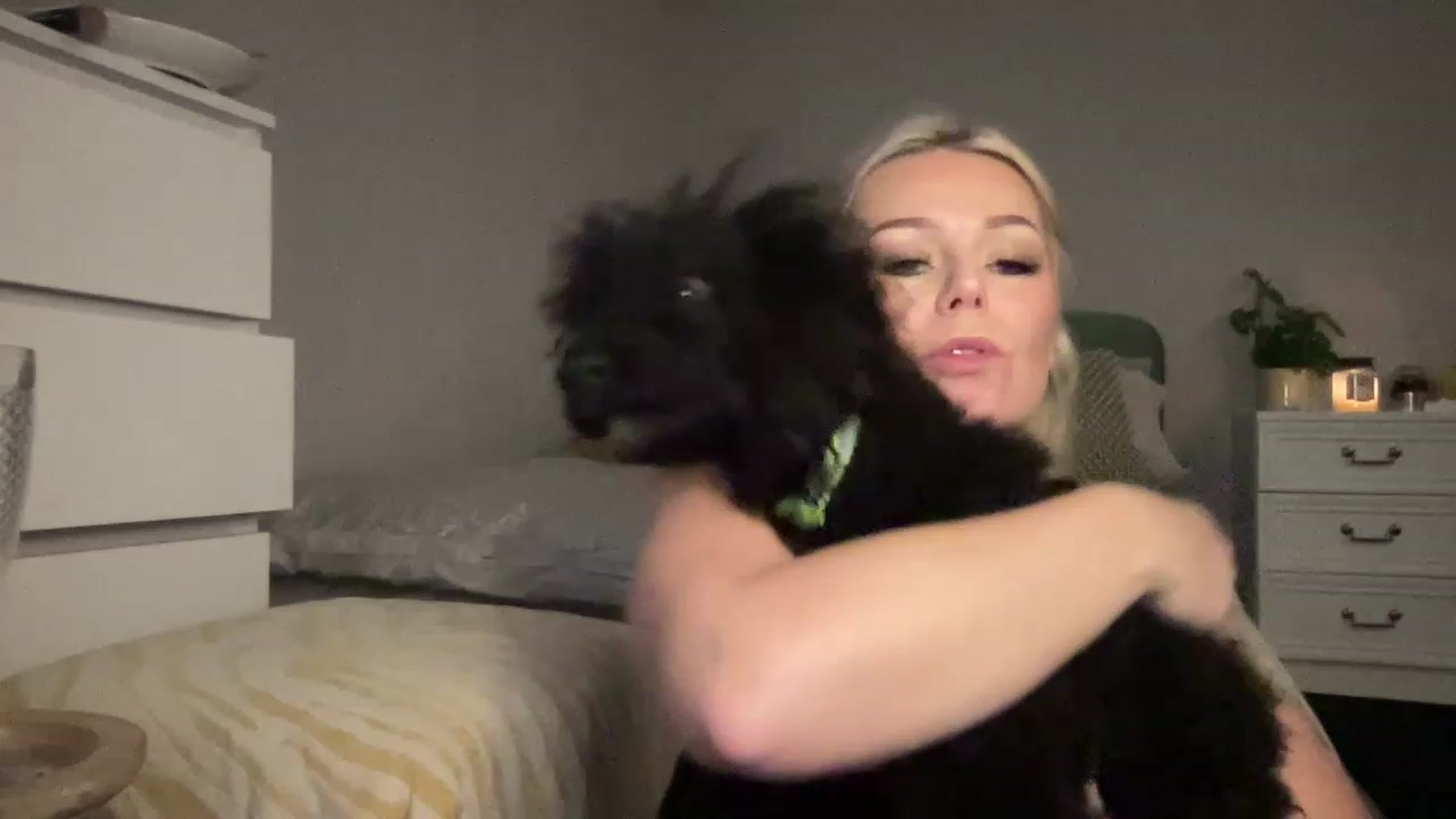 Gallery image thumbnail from LaraLaughs's myfreecams stream on, 02/11/2023, 19:46 image 14 of 20
