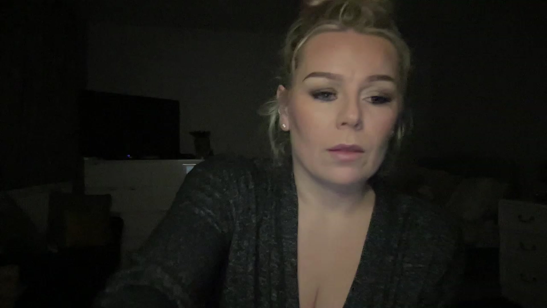 Gallery image thumbnail from LaraLaughs's myfreecams stream on, 02/18/2023, 22:31 image 11 of 20