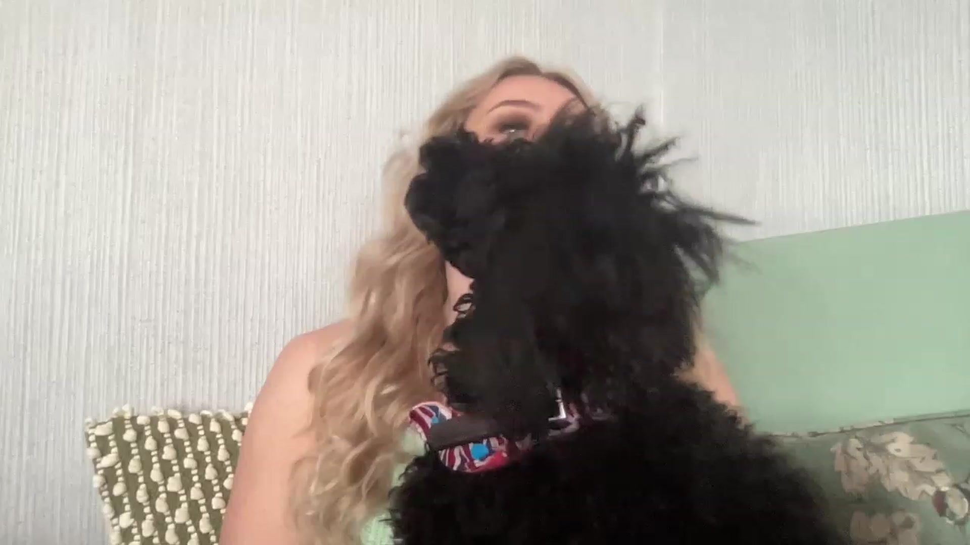 Gallery image thumbnail from LaraLaughs's myfreecams stream on, 02/26/2023, 11:31 image 15 of 20