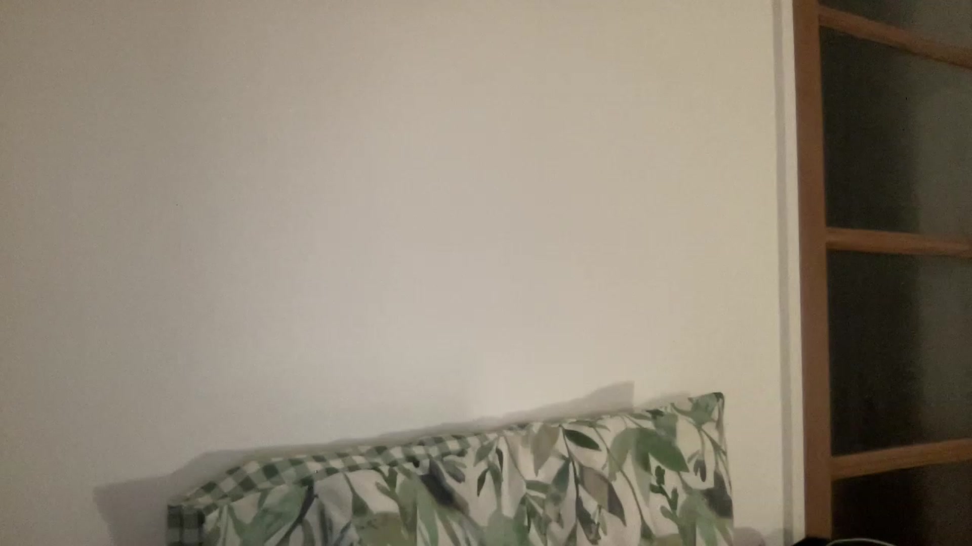 Gallery image thumbnail from LaraLaughs's myfreecams stream on, 03/02/2023, 20:23 image 10 of 20