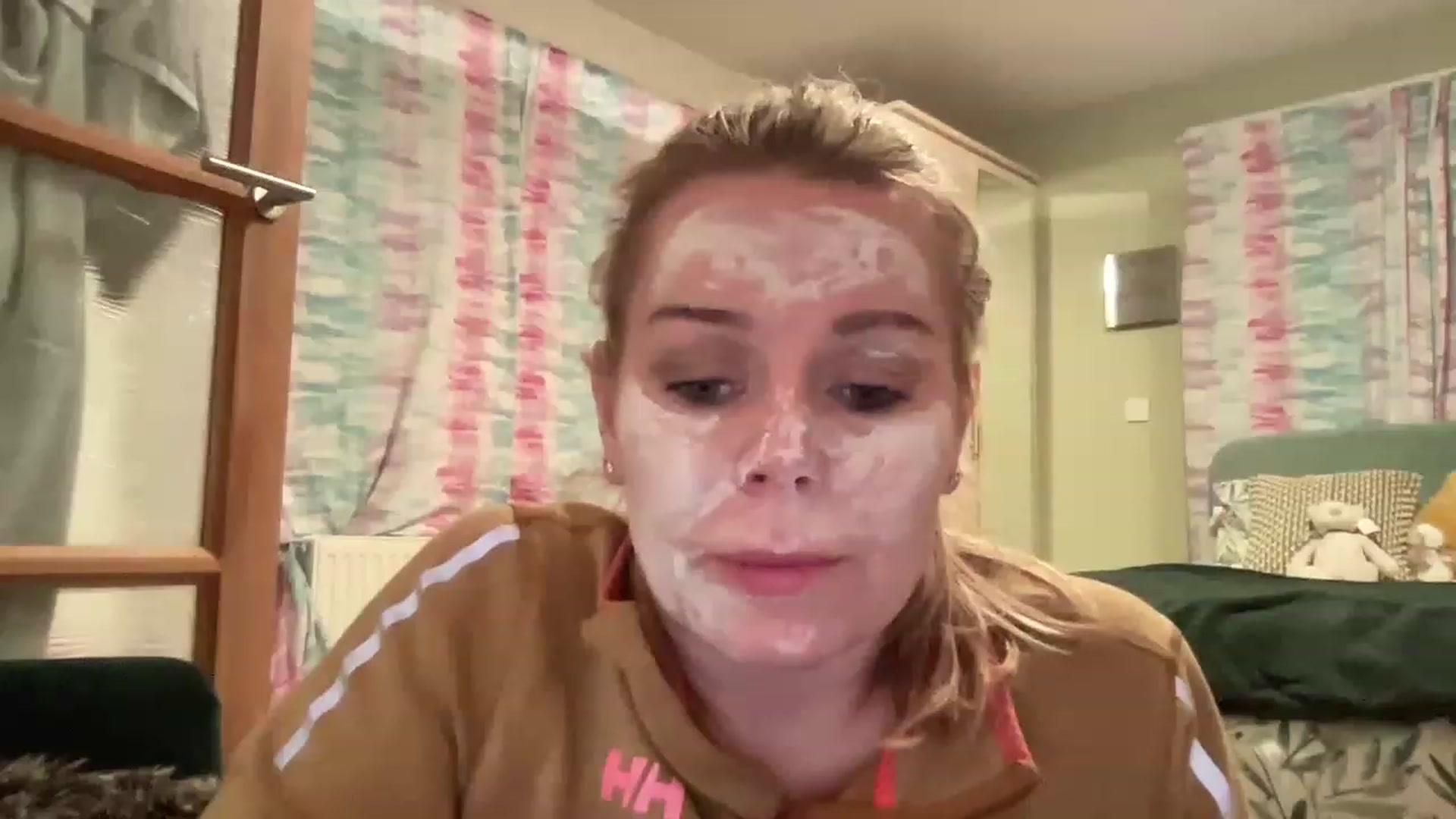 Gallery image thumbnail from LaraLaughs's myfreecams stream on, 03/07/2023, 19:37 image 14 of 20