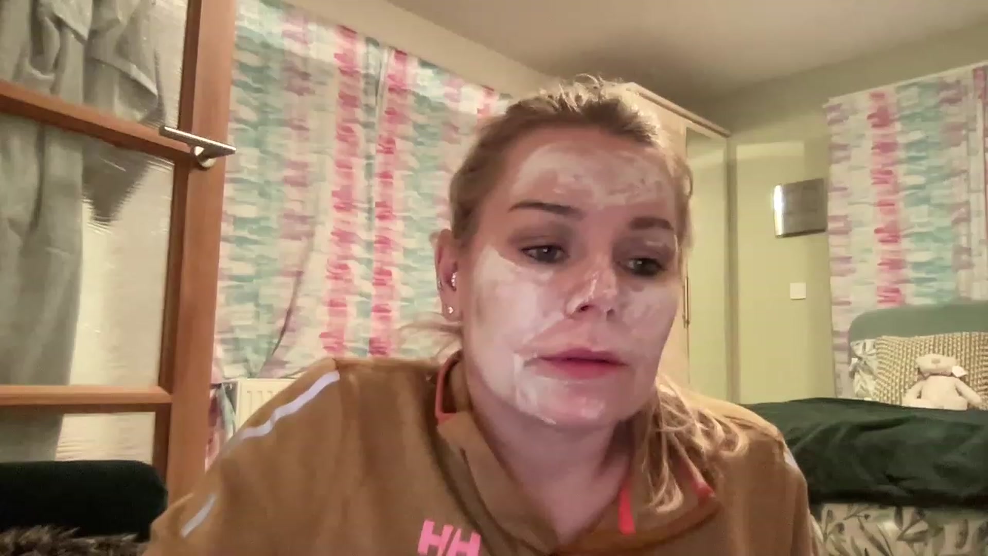 Gallery image thumbnail from LaraLaughs's myfreecams stream on, 03/07/2023, 19:37 image 8 of 20