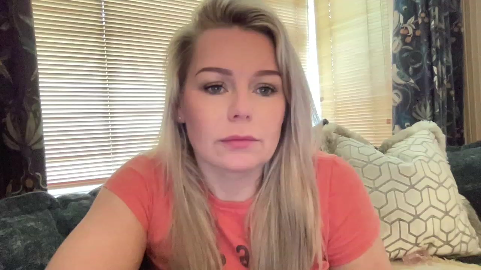 Gallery image thumbnail from LaraLaughs's myfreecams stream on, 03/13/2023, 09:32 image 17 of 20