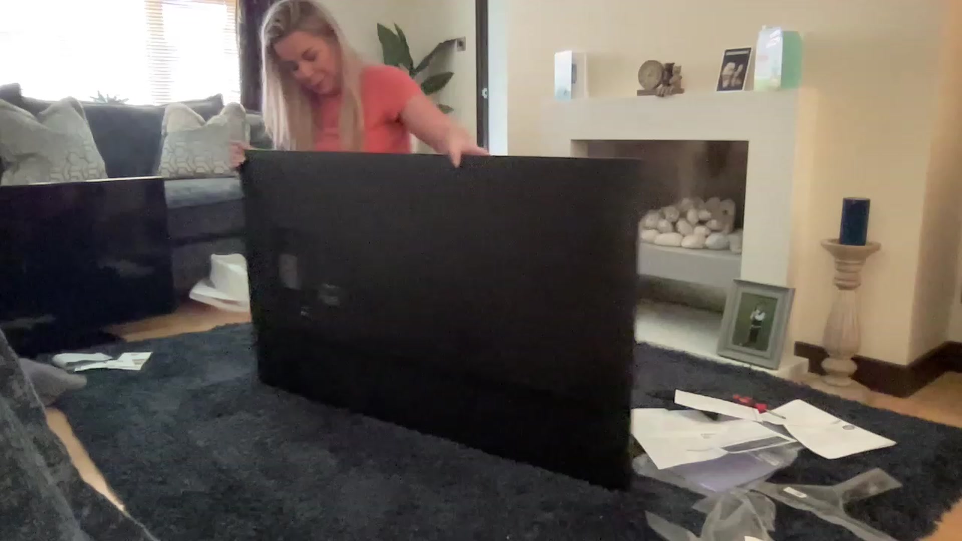 Gallery image thumbnail from LaraLaughs's myfreecams stream on, 03/13/2023, 14:27 image 1 of 20