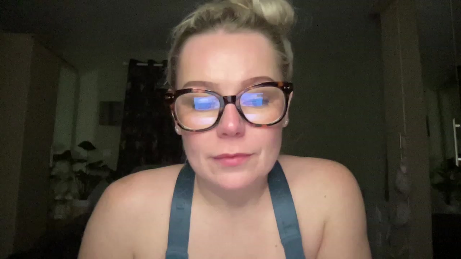 Gallery image thumbnail from LaraLaughs's myfreecams stream on, 03/16/2023, 20:09 image 13 of 20