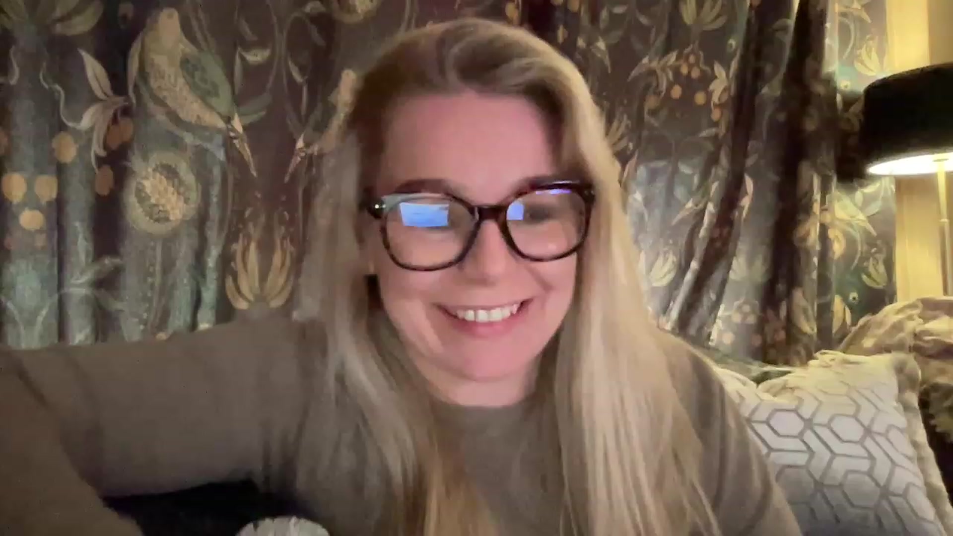 Gallery image thumbnail from LaraLaughs's myfreecams stream on, 03/31/2023, 15:50 image 11 of 20