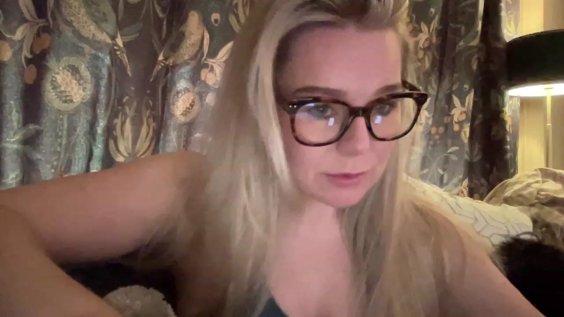 Gallery image thumbnail from LaraLaughs's myfreecams stream on, 03/31/2023, 15:50 image 5 of 20