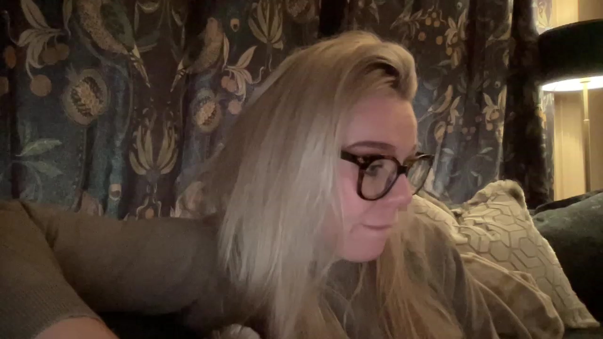 Gallery image thumbnail from LaraLaughs's myfreecams stream on, 03/31/2023, 16:42 image 11 of 20