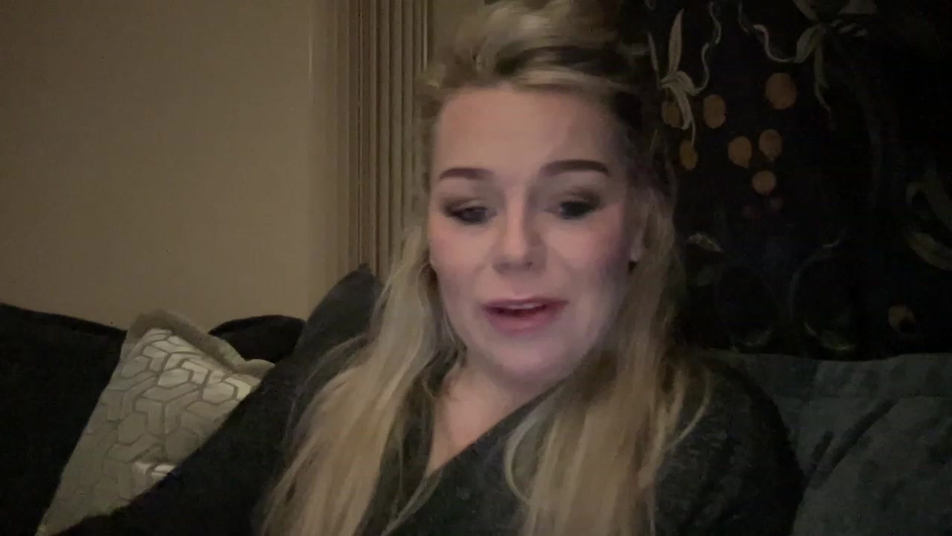 Gallery image thumbnail from LaraLaughs's myfreecams stream on, 04/05/2023, 22:30 image 2 of 20