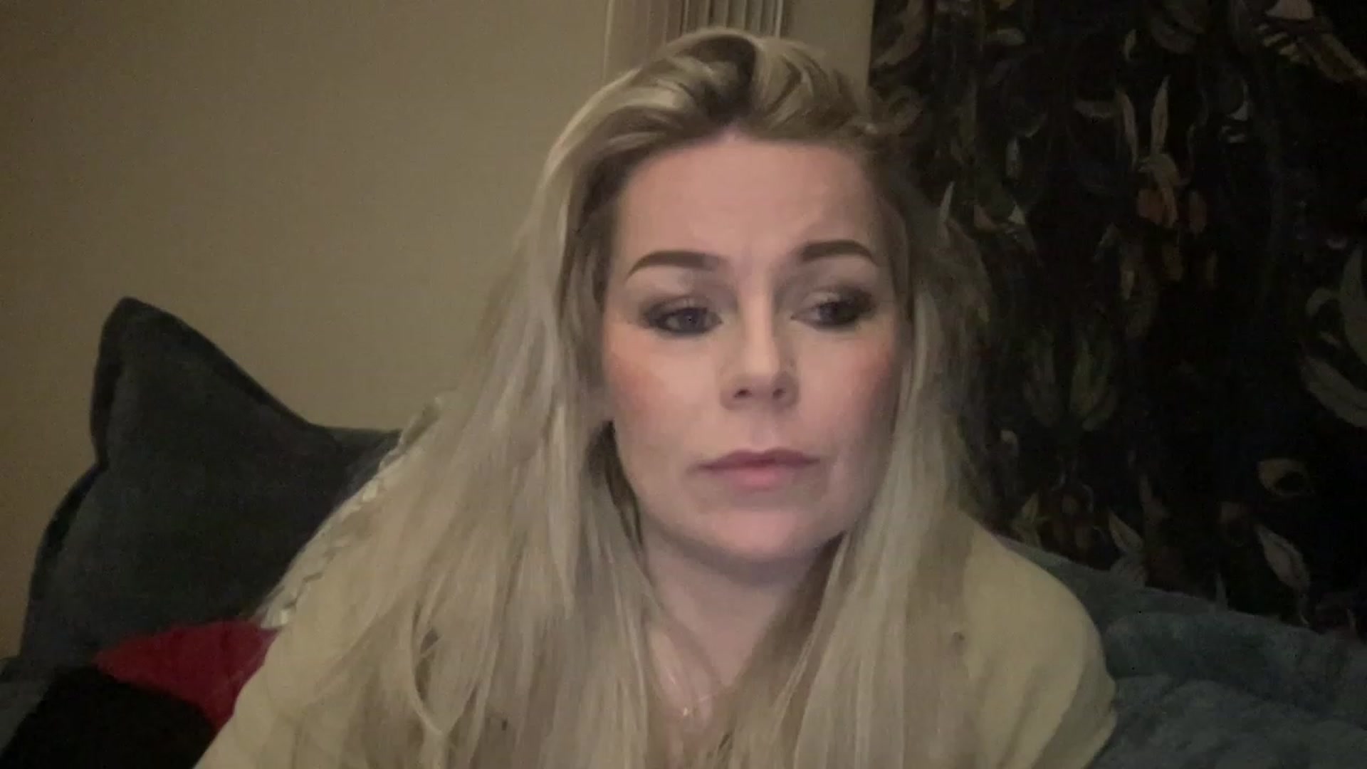Gallery image thumbnail from LaraLaughs's myfreecams stream on, 04/30/2023, 21:05 image 1 of 20