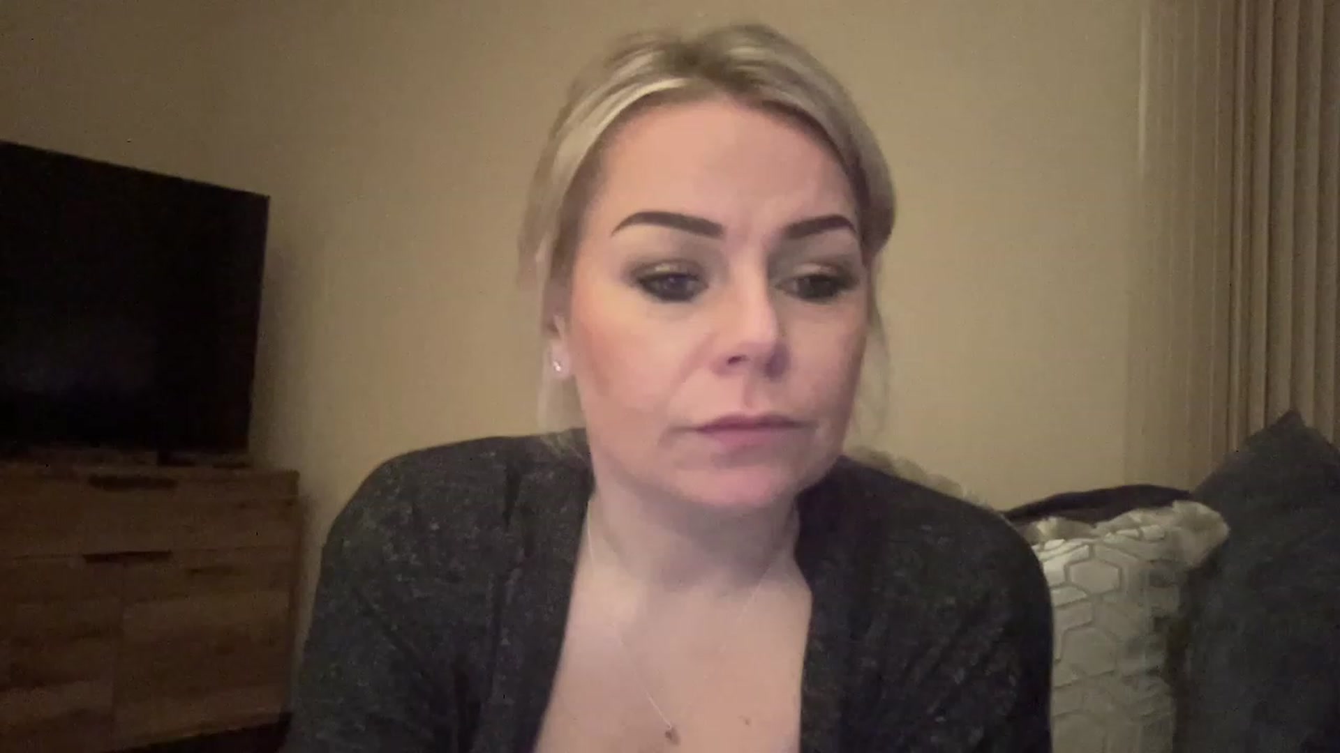 Gallery image thumbnail from LaraLaughs's myfreecams stream on, 05/01/2023, 09:23 image 14 of 20