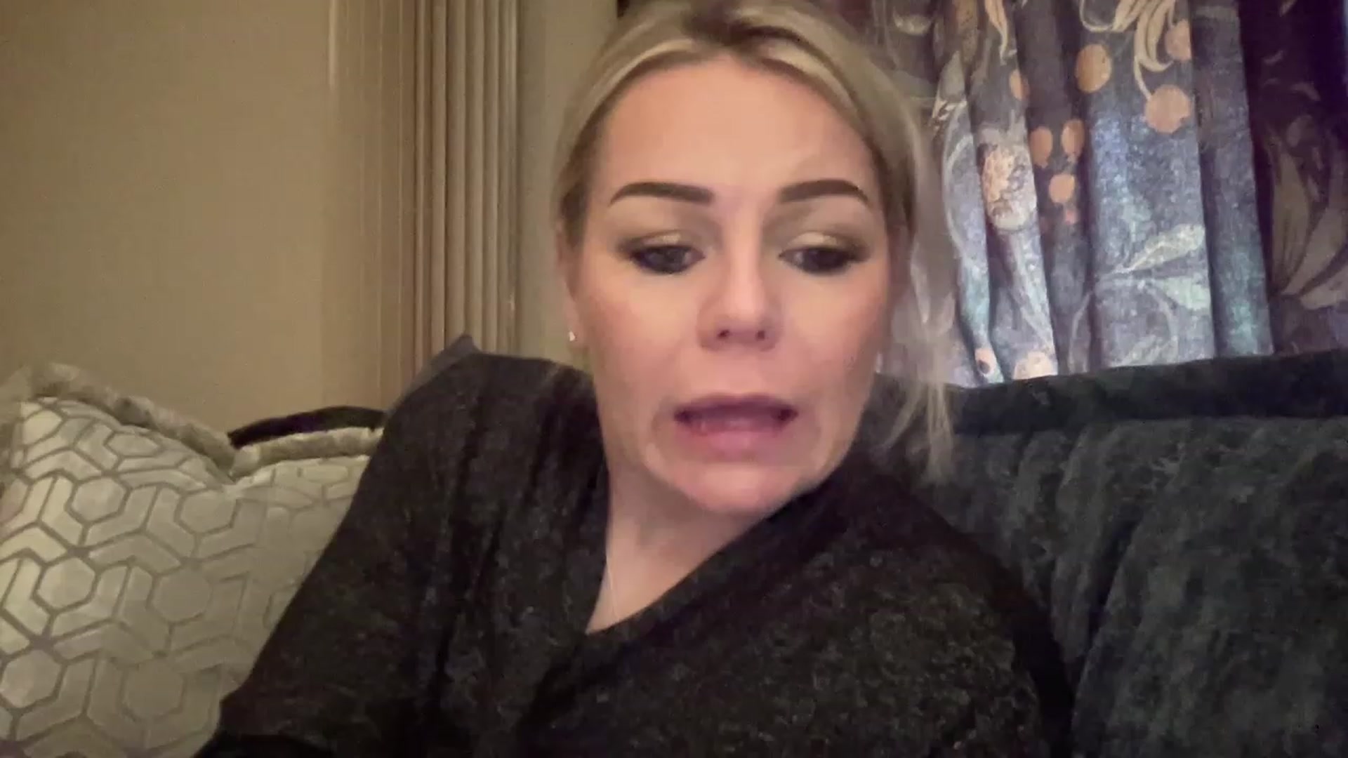 Gallery image thumbnail from LaraLaughs's myfreecams stream on, 05/01/2023, 12:29 image 3 of 20