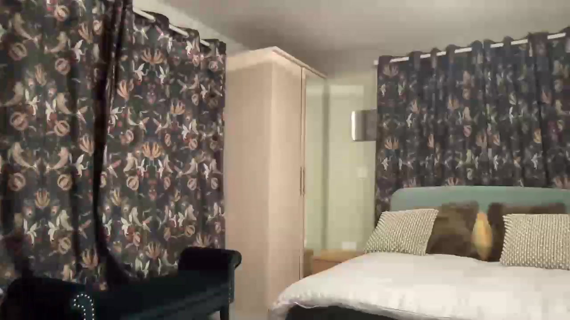 Gallery image thumbnail from LaraLaughs's myfreecams stream on, 08/14/2023, 21:54 image 19 of 20
