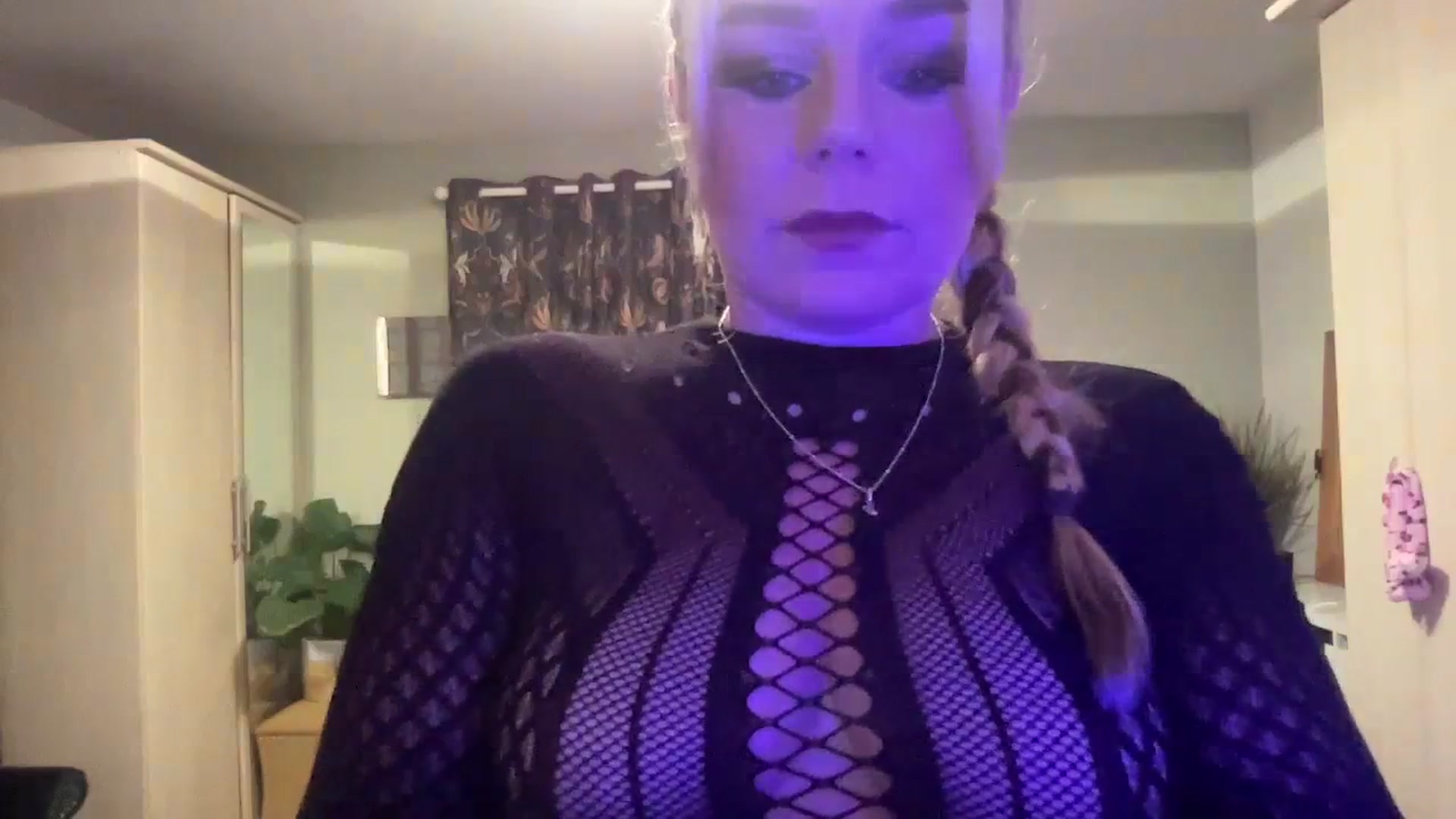 Gallery image thumbnail from LaraLaughs's myfreecams stream on, 08/20/2023, 20:48 image 6 of 20
