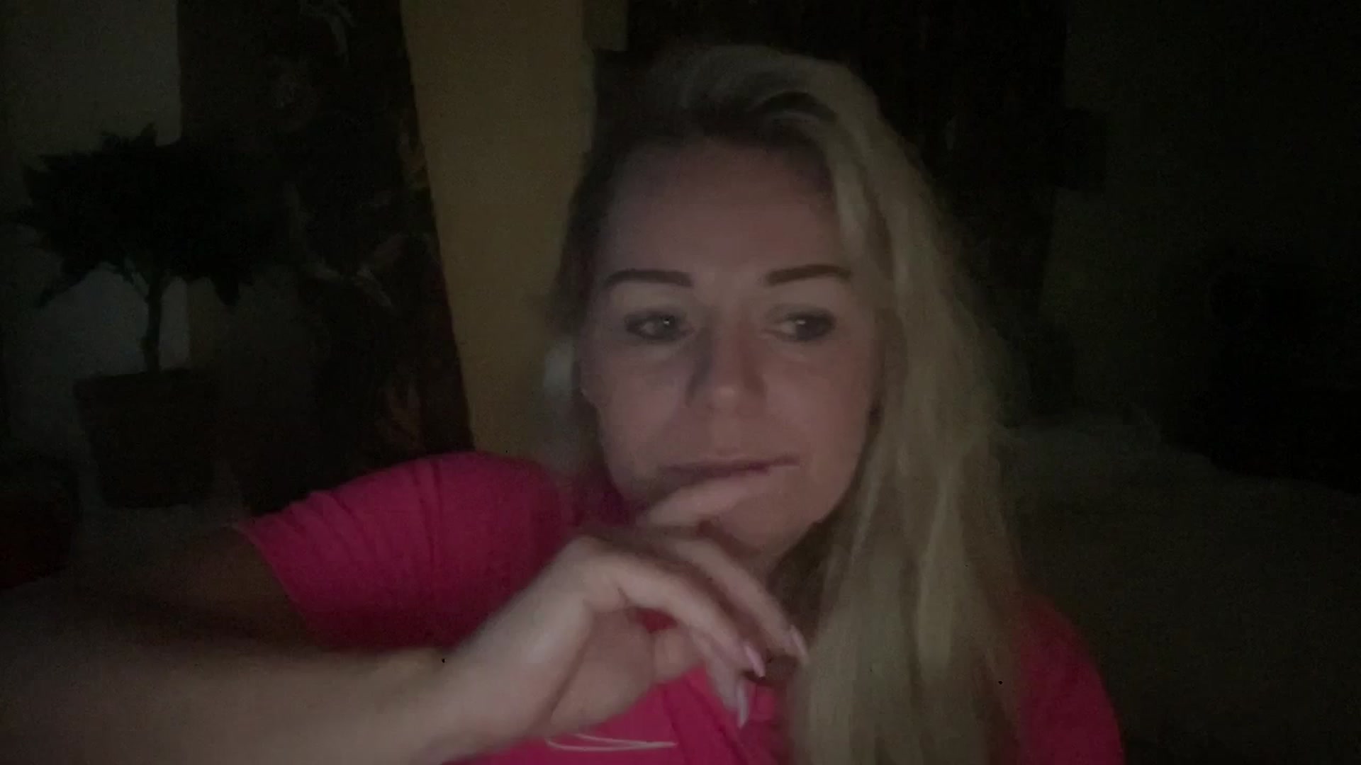 Gallery image thumbnail from LaraLaughs's myfreecams stream on, 09/11/2023, 19:33 image 1 of 20