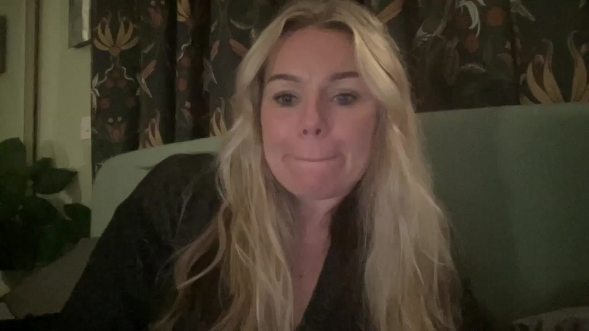 Gallery image thumbnail from LaraLaughs's myfreecams stream on, 09/12/2023, 21:09 image 19 of 20