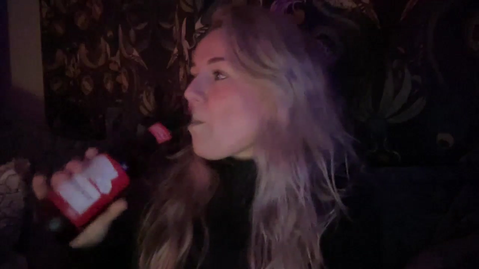 Gallery image thumbnail from LaraLaughs's myfreecams stream on, 12/04/2023, 17:51 image 5 of 20