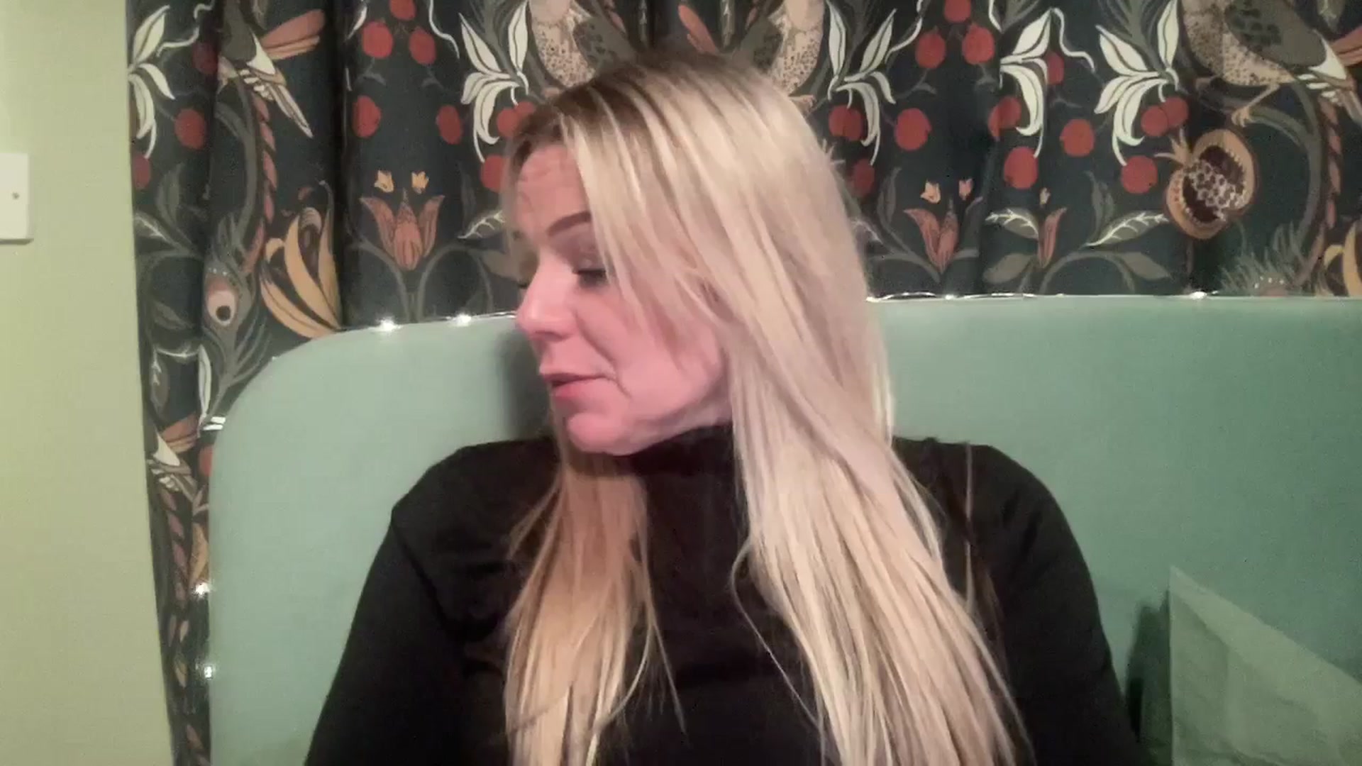 Gallery image thumbnail from LaraLaughs's myfreecams stream on, 12/22/2023, 23:48 image 2 of 20