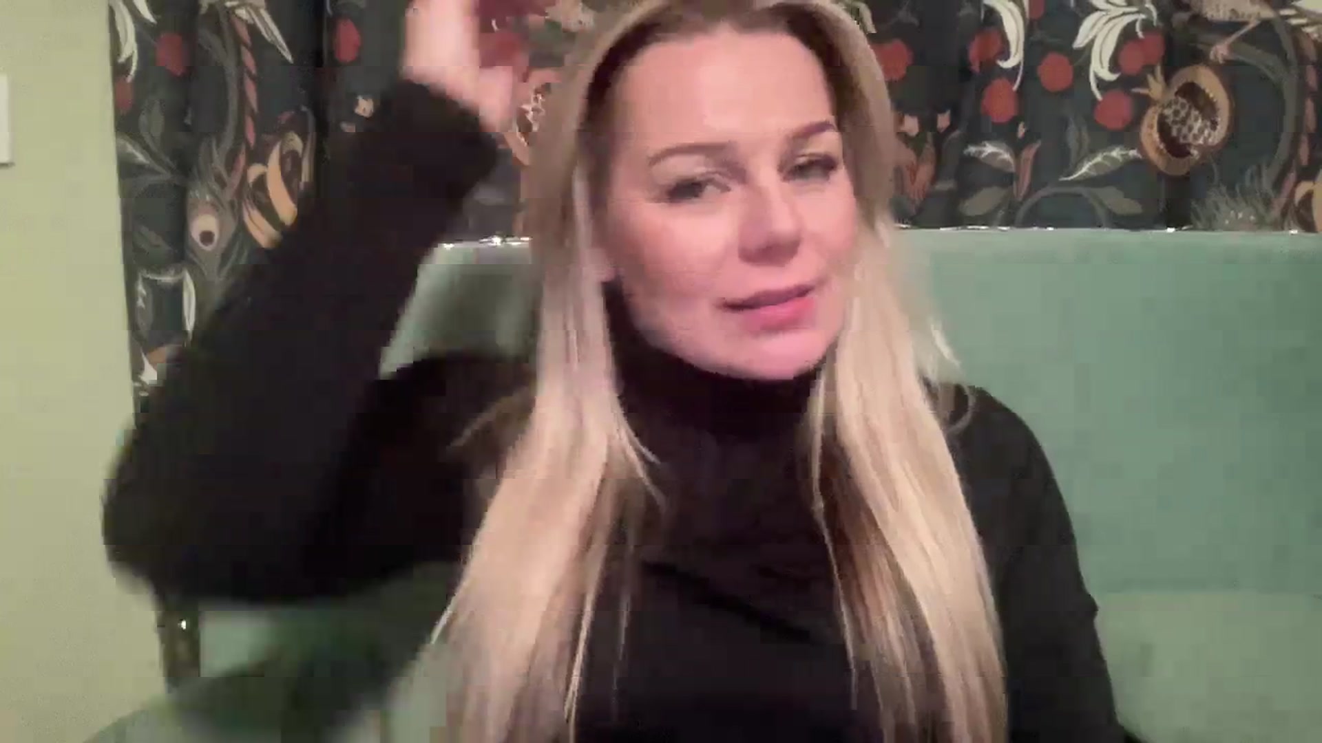 Gallery image thumbnail from LaraLaughs's myfreecams stream on, 12/22/2023, 23:48 image 17 of 20