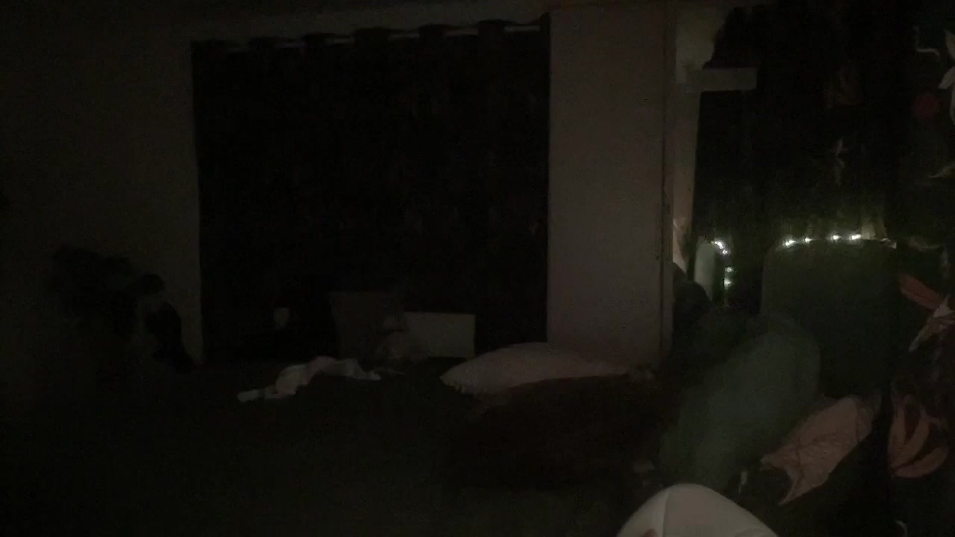 Gallery image thumbnail from LaraLaughs's myfreecams stream on, 12/23/2023, 23:29 image 6 of 20